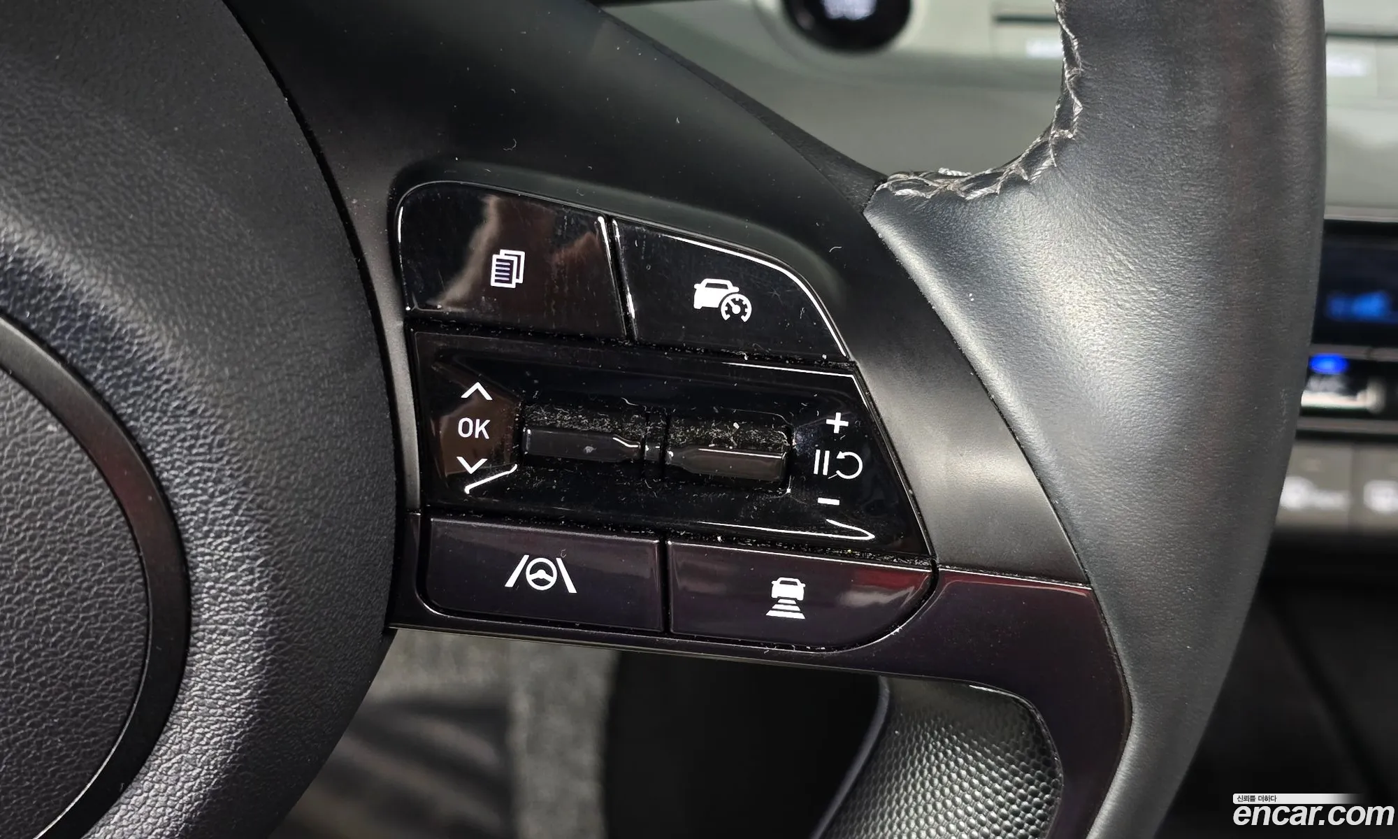 Hyundai Elantra 2024 — 19