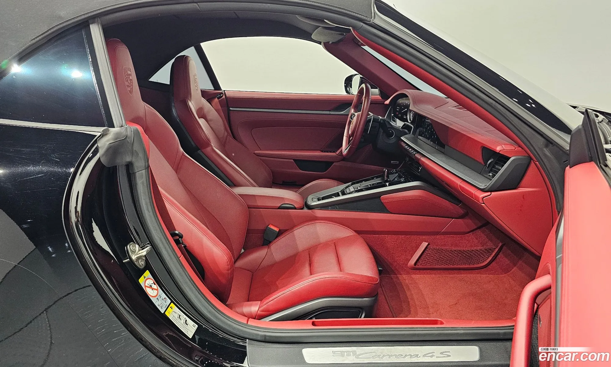 Porsche 911 2022 WP0CB2996NS244073 — 17