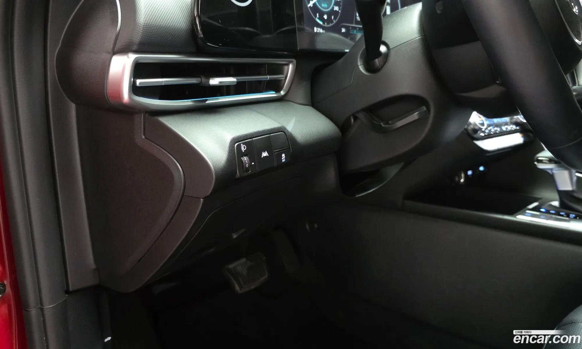 Hyundai Elantra 2022 — 4