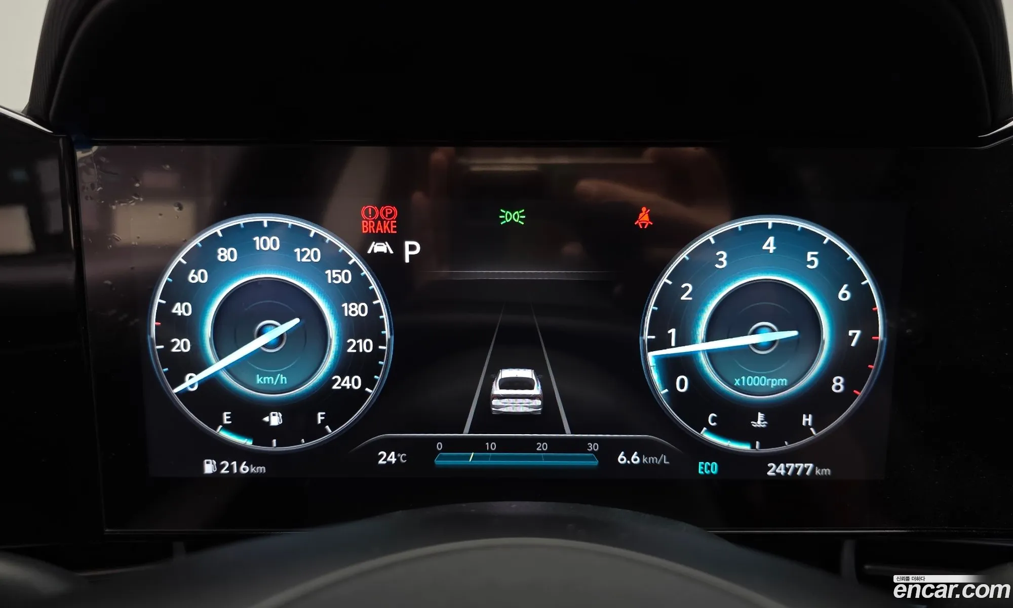 Hyundai Elantra 2022 — 27