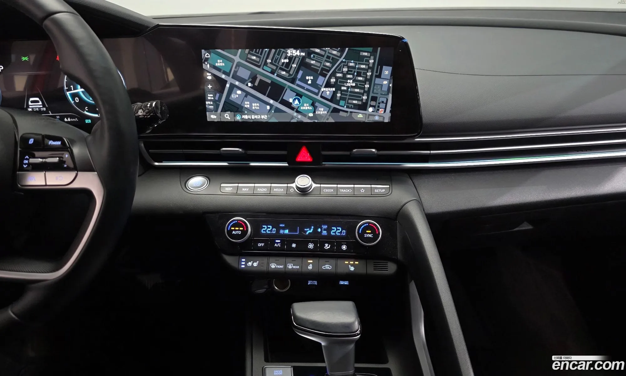 Hyundai Elantra 2022 — 15