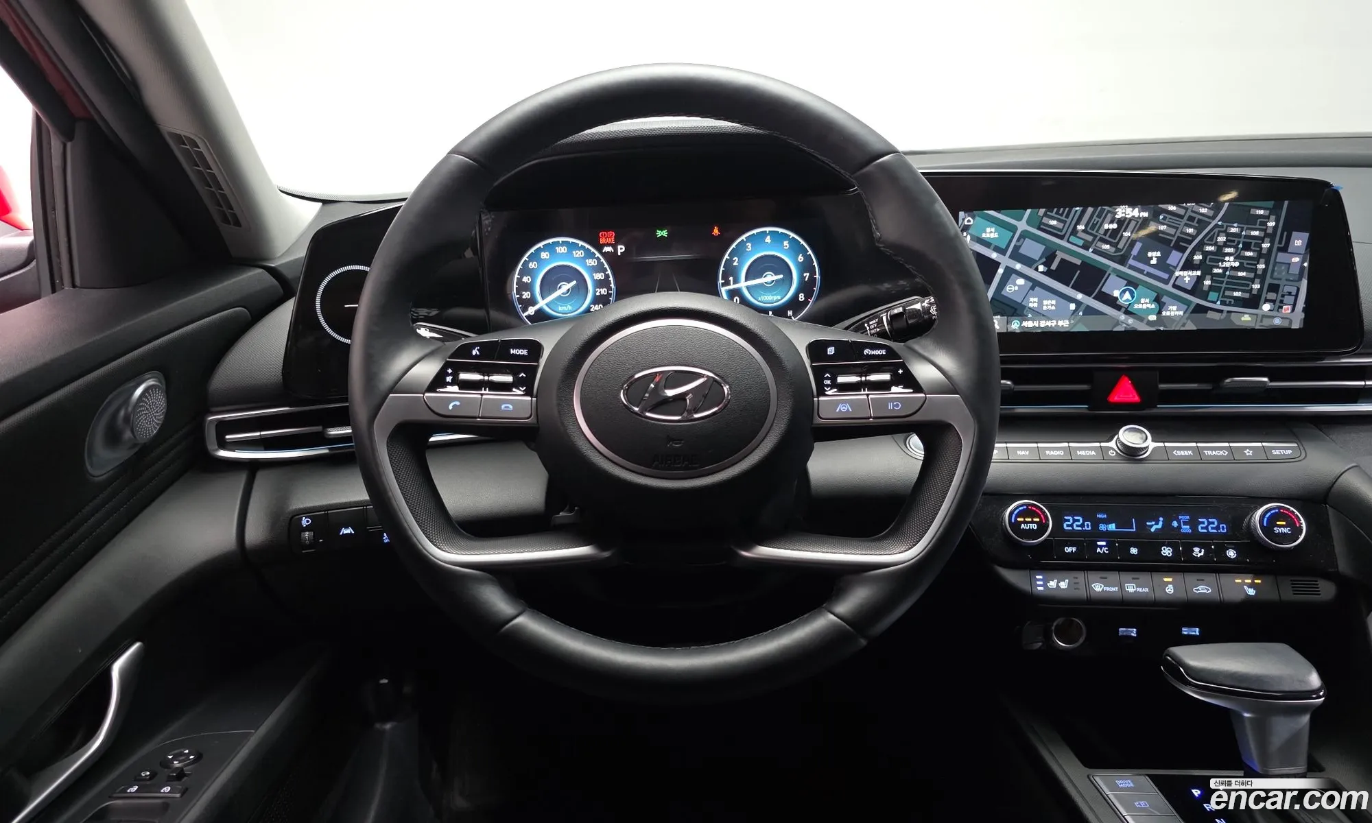 Hyundai Elantra 2022 — 23
