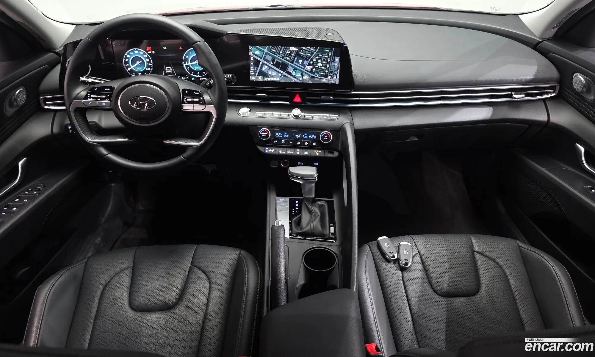 Hyundai Elantra 2022 — 22