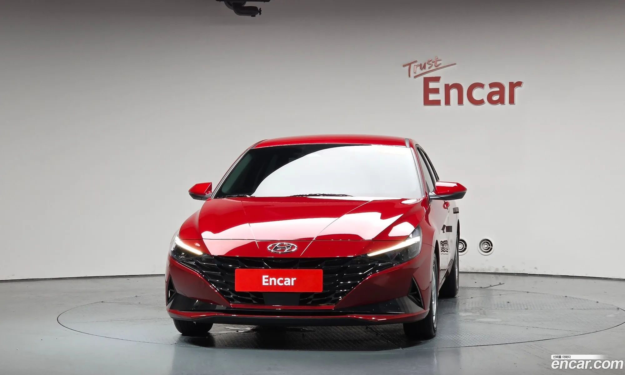 Hyundai Elantra 2022 — 13