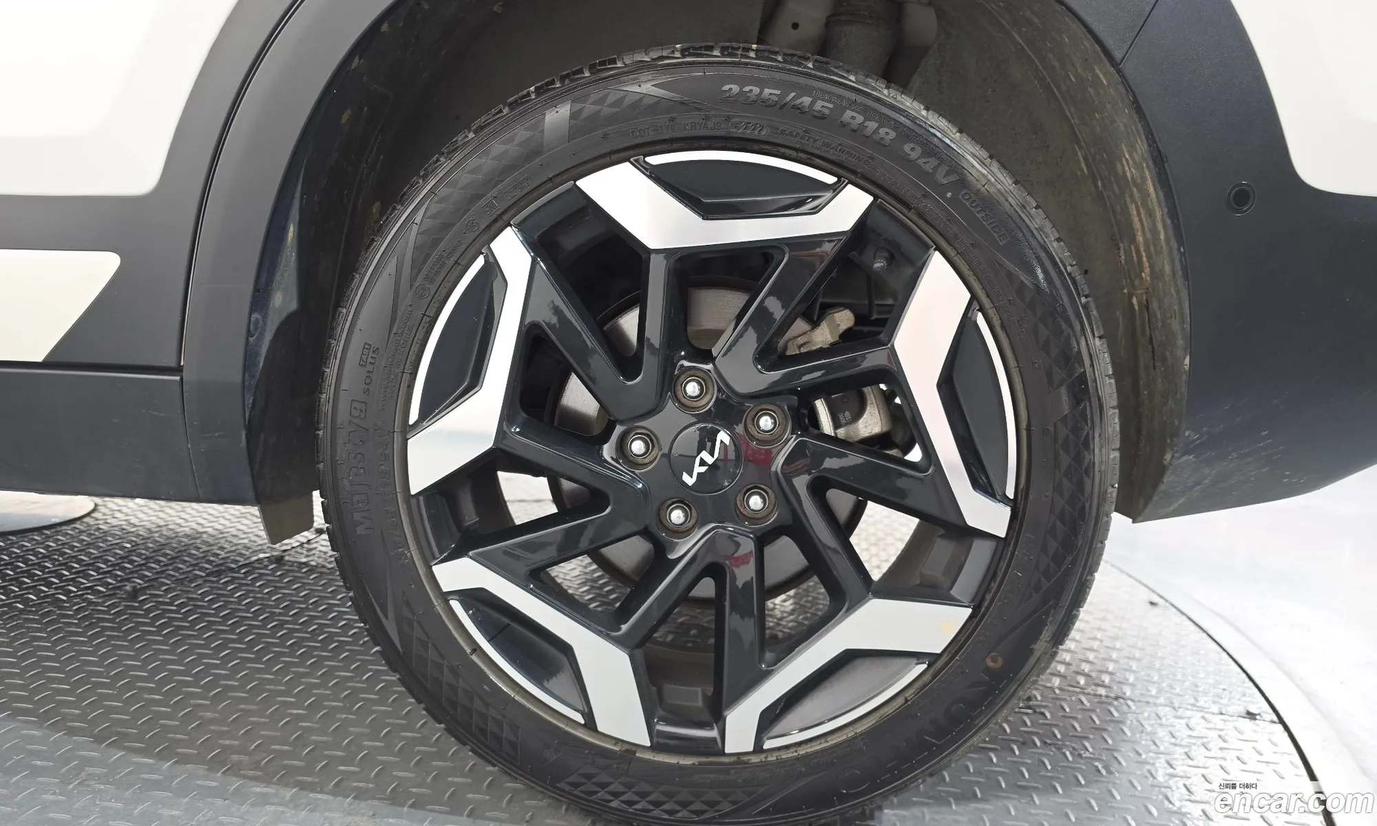 Kia Seltos 2023 — 25