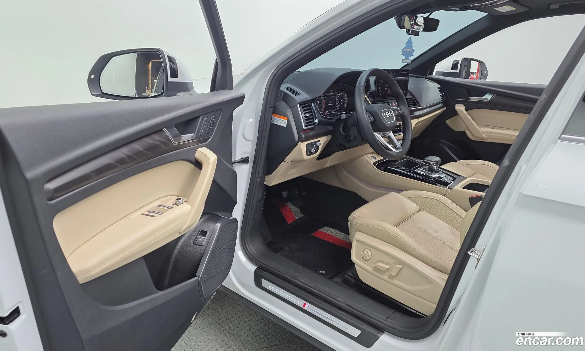 Audi Q5 2022 11111111111111111 — 22