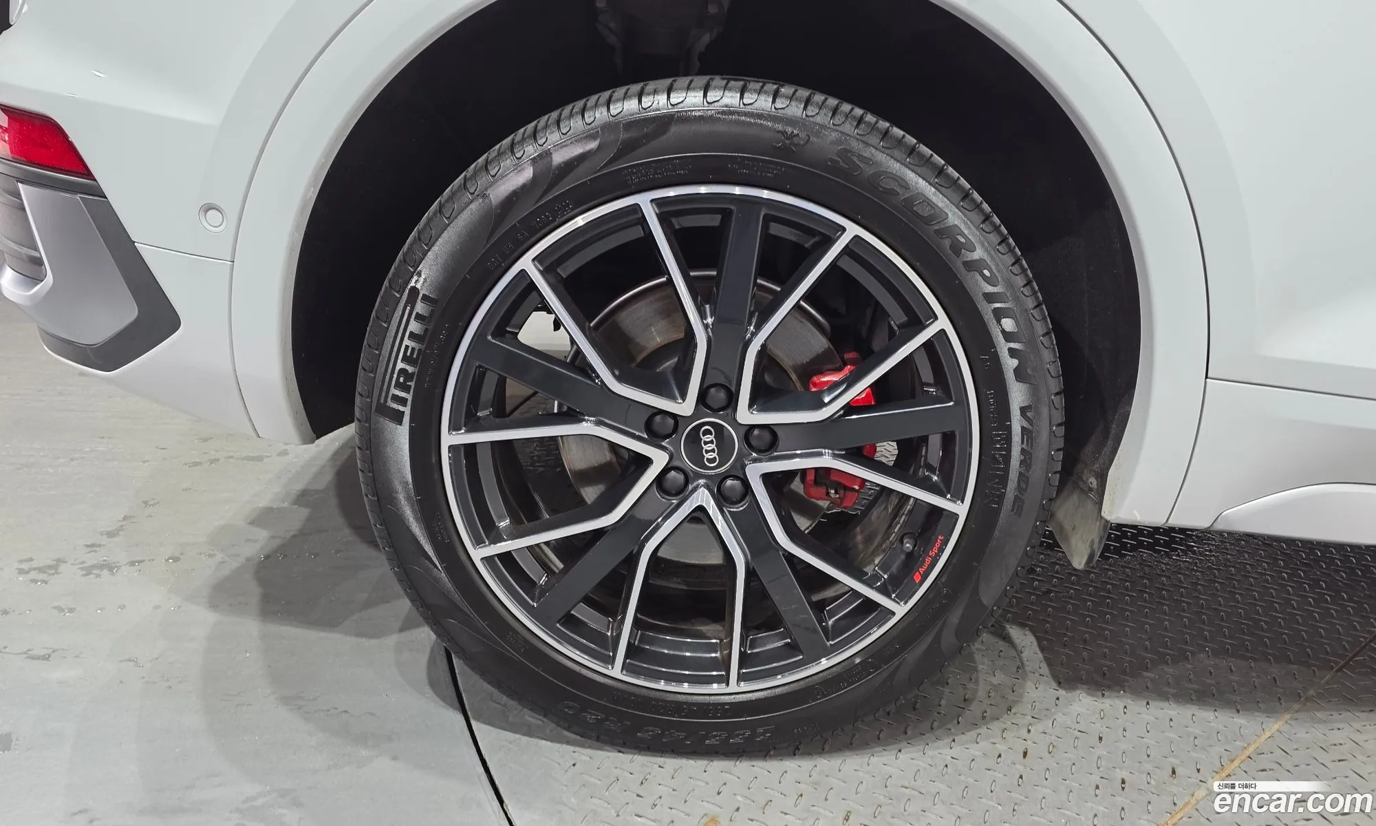 Audi Q5 2022 11111111111111111 — 26