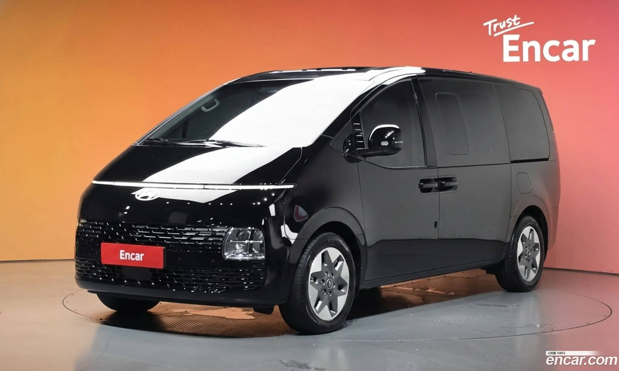 Hyundai Staria 2024 — 33
