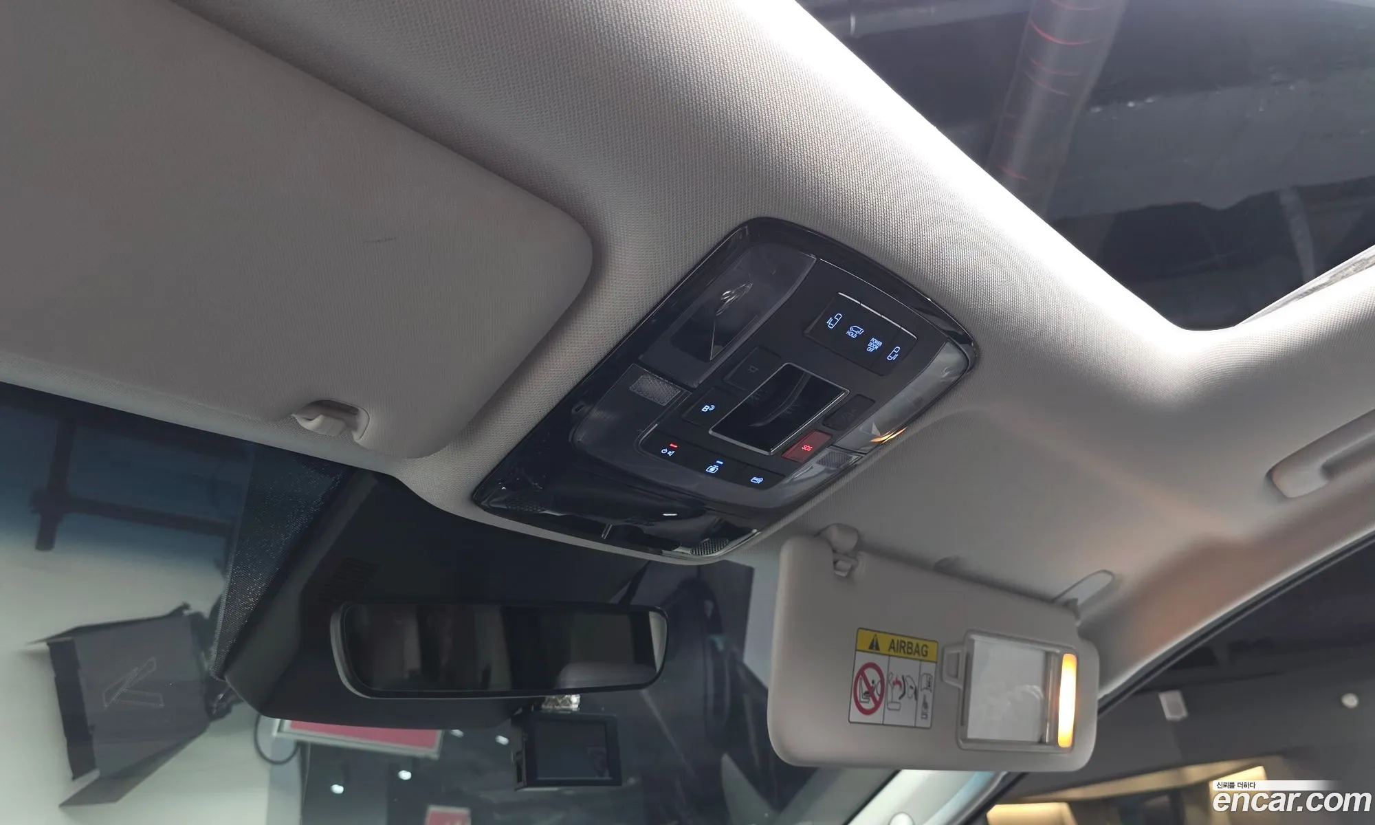 Hyundai Staria 2024 — 13