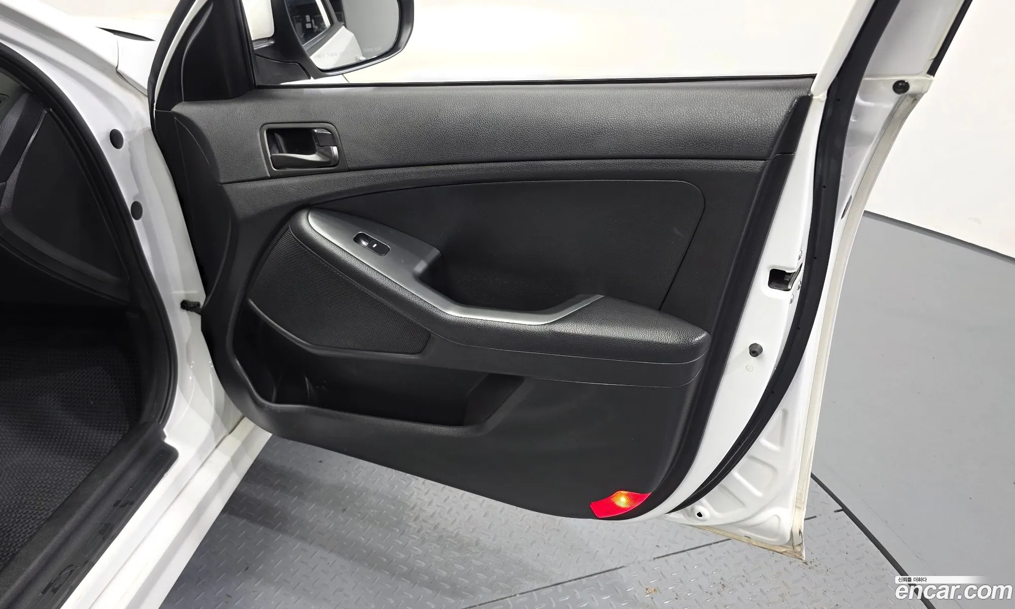 Kia K5 2015 — 16