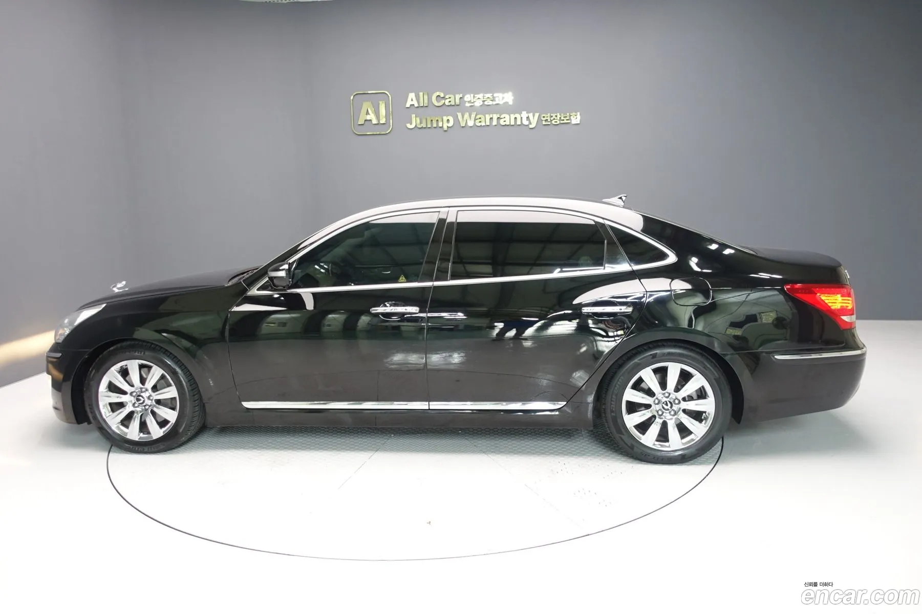 Hyundai Equus 2011 — 10