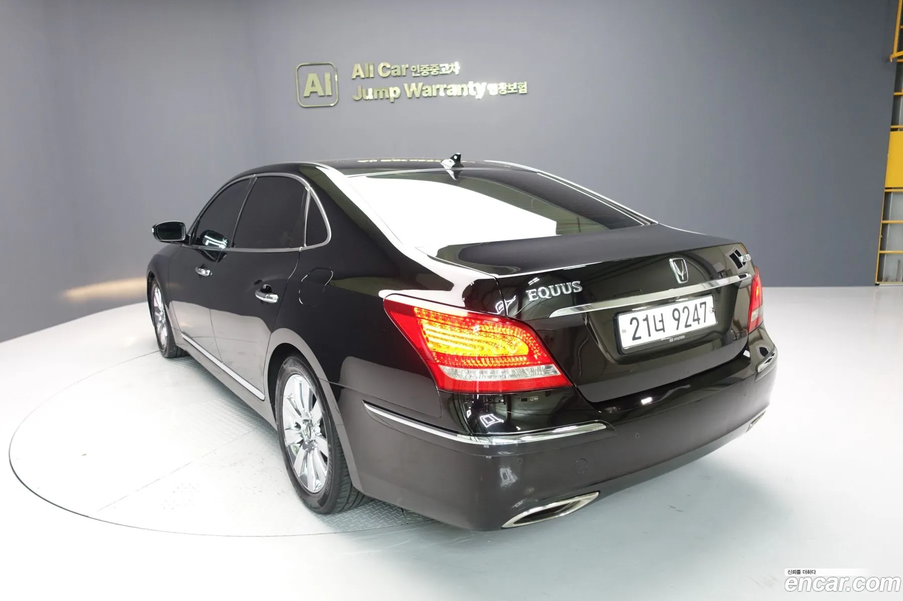 Hyundai Equus 2011 — 9
