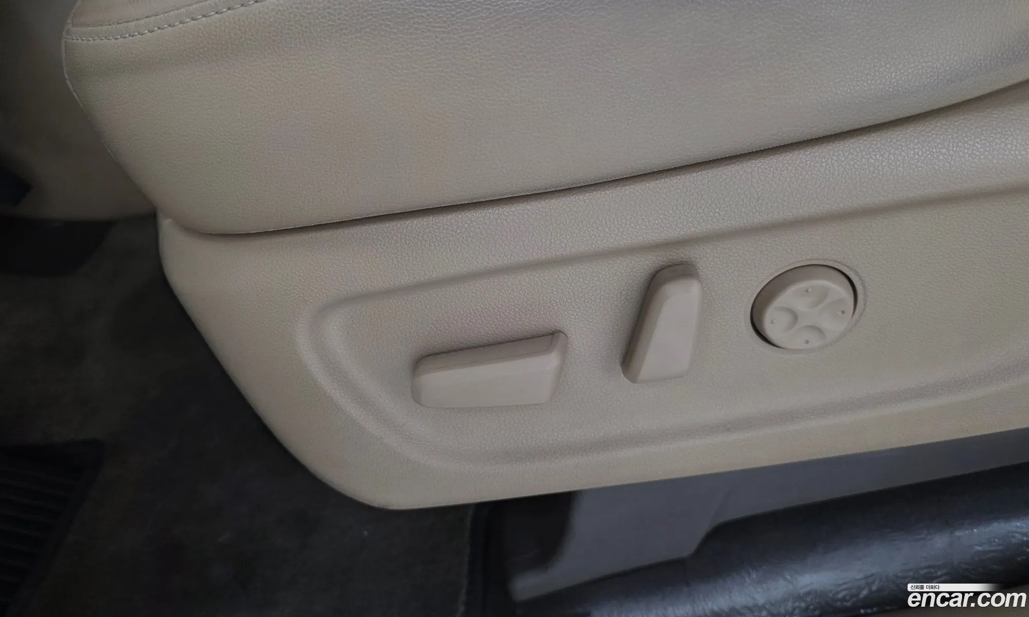 Kia Carnival 2019 — 28