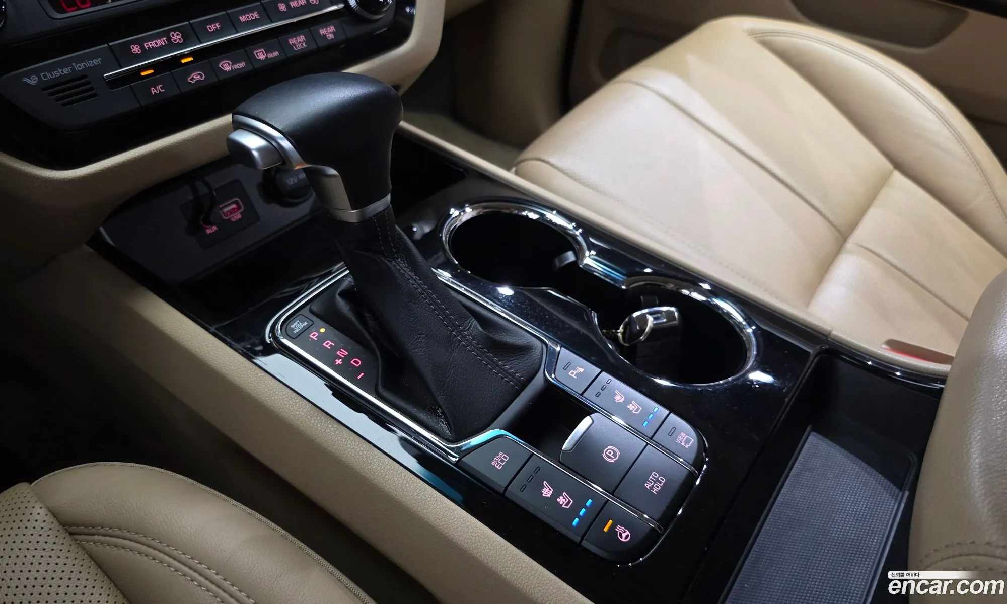 Kia Carnival 2019 — 21