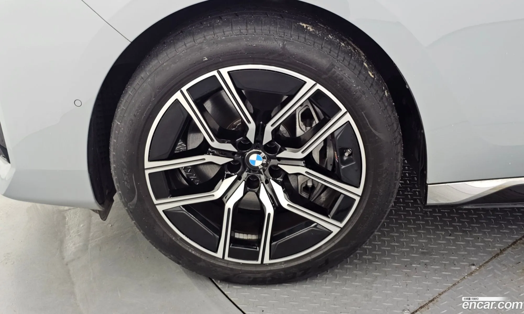 BMW 7 Series 2023 — 5