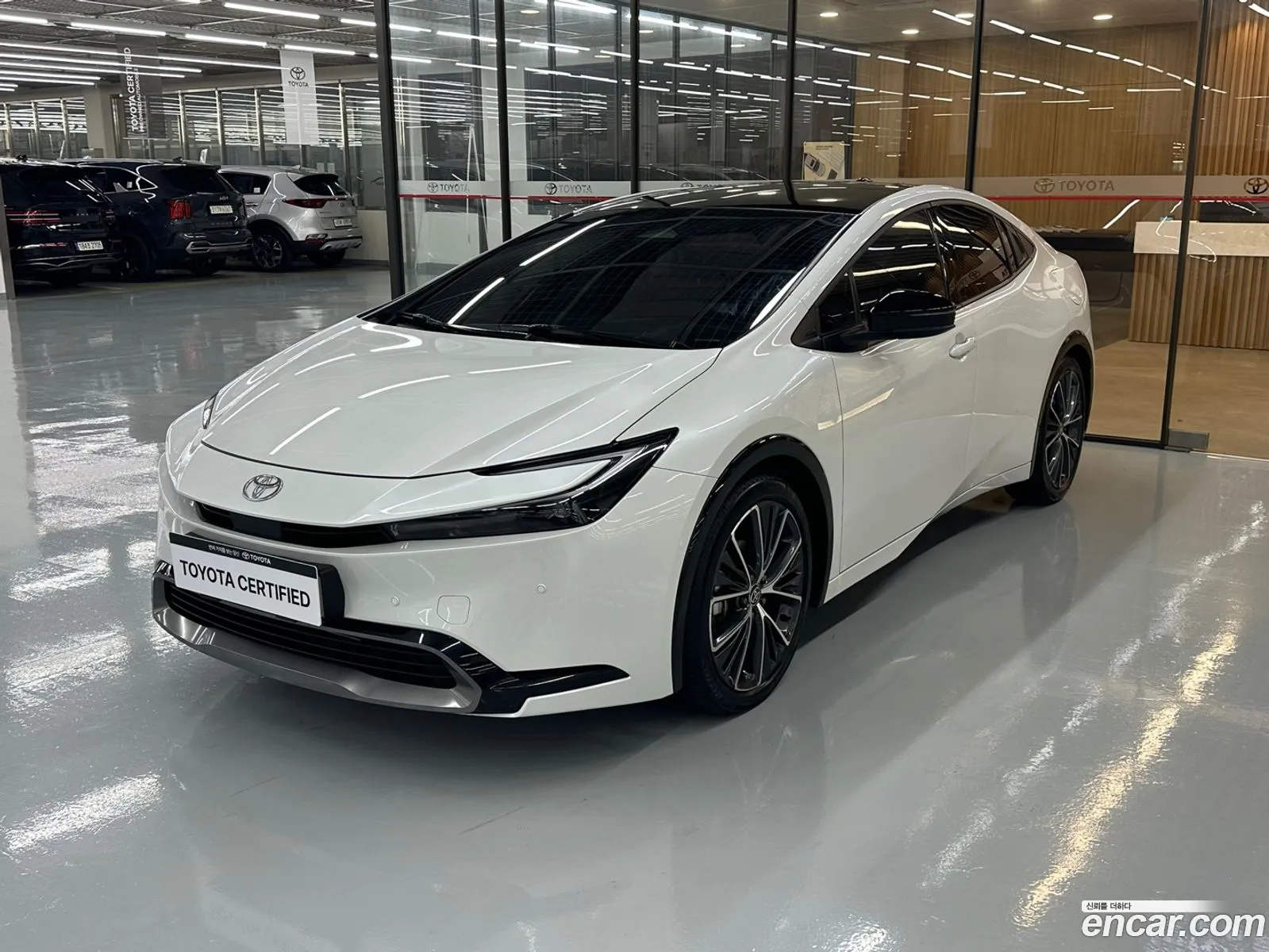 Toyota Prius 2025 — 18