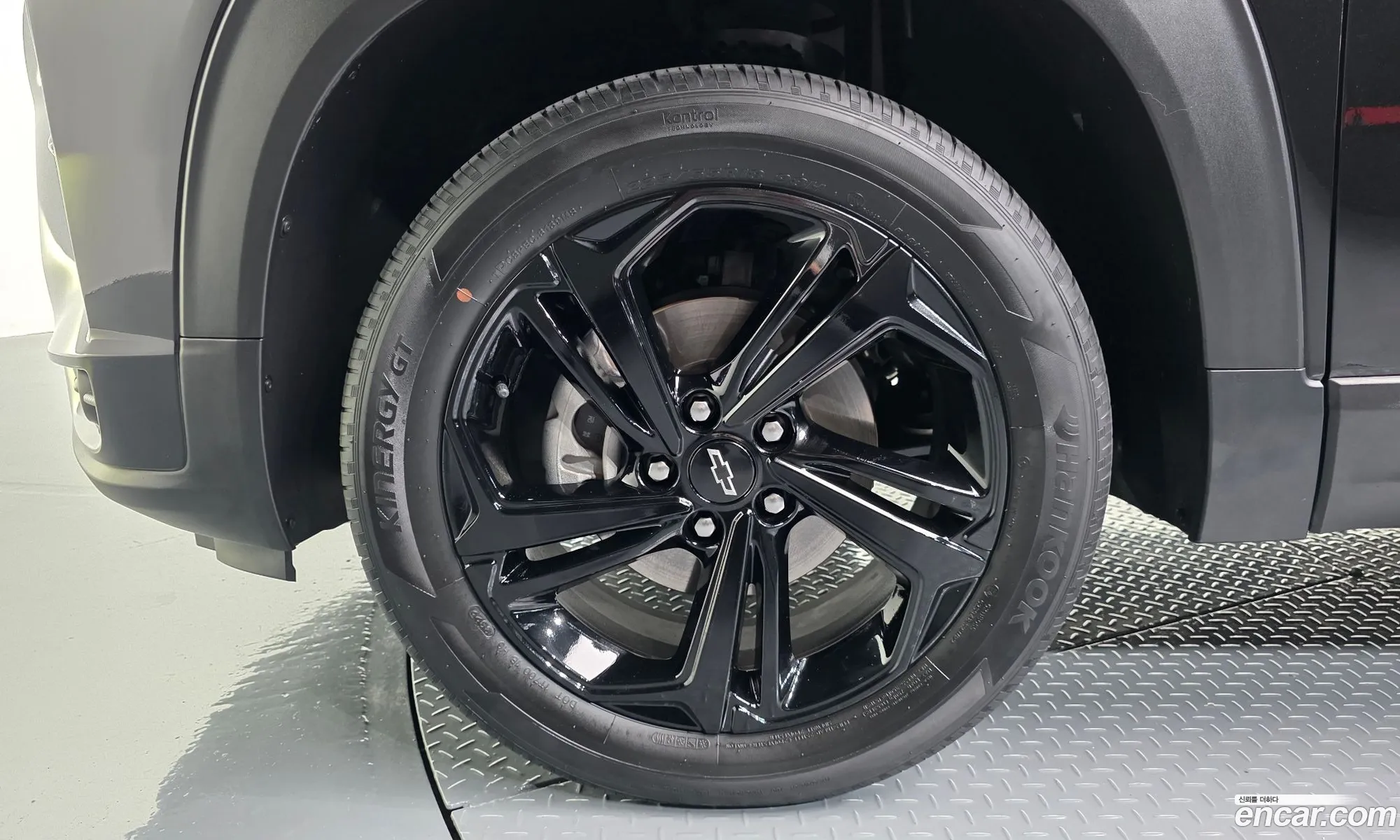 Chevrolet (GM Daewoo) Trailblazer 2023 — 14