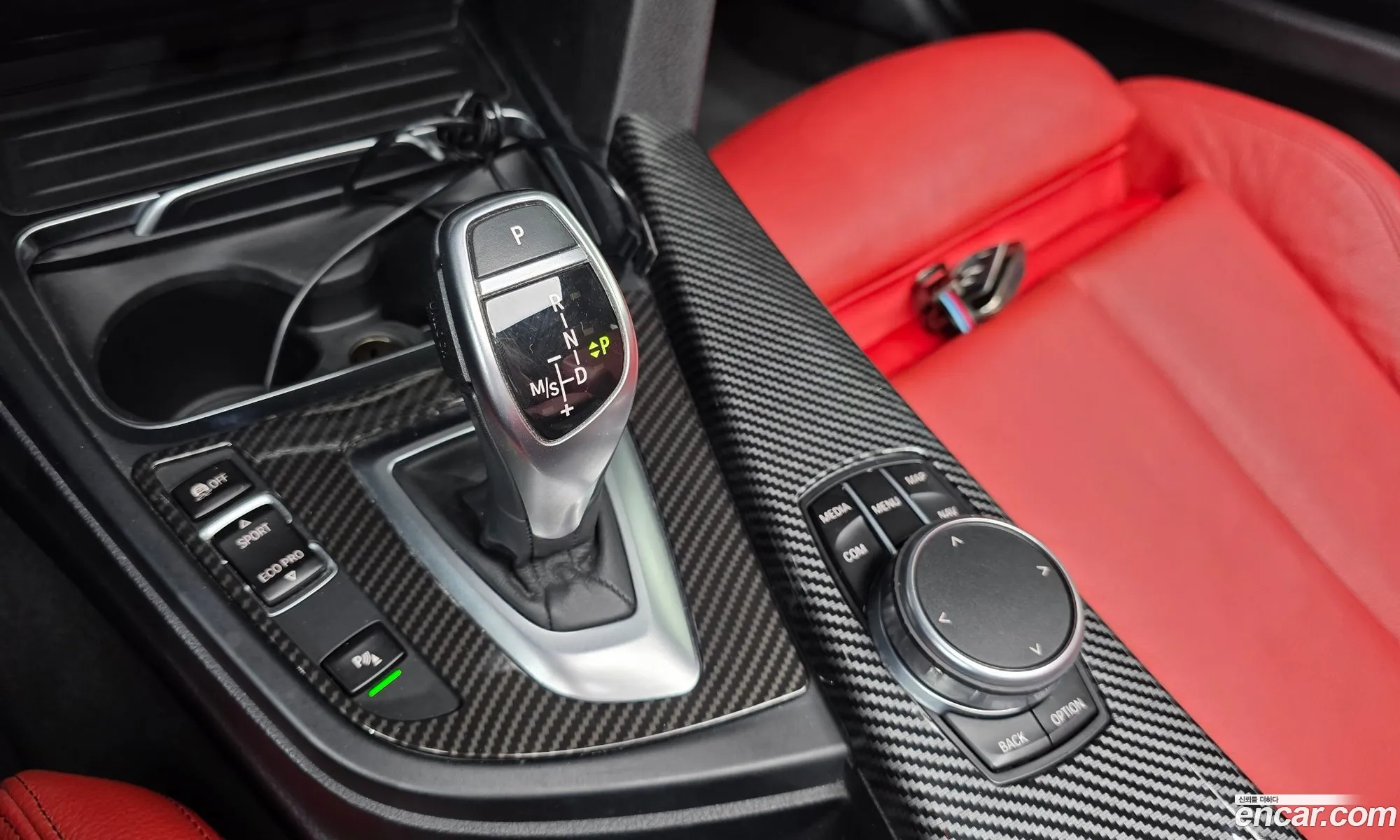 BMW 3 Series 2018 WBA8B9102JA538403 — 19