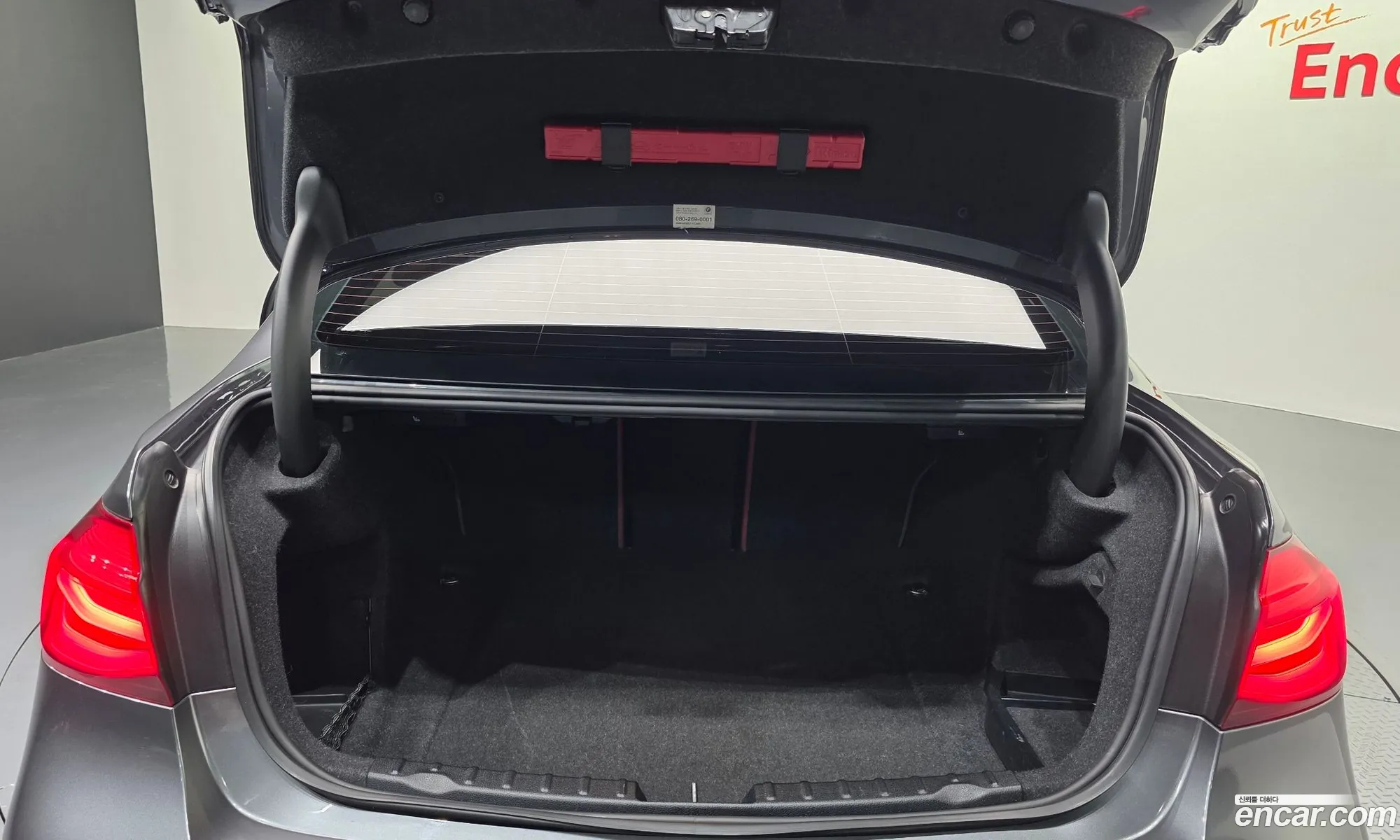 BMW 3 Series 2018 WBA8B9102JA538403 — 4