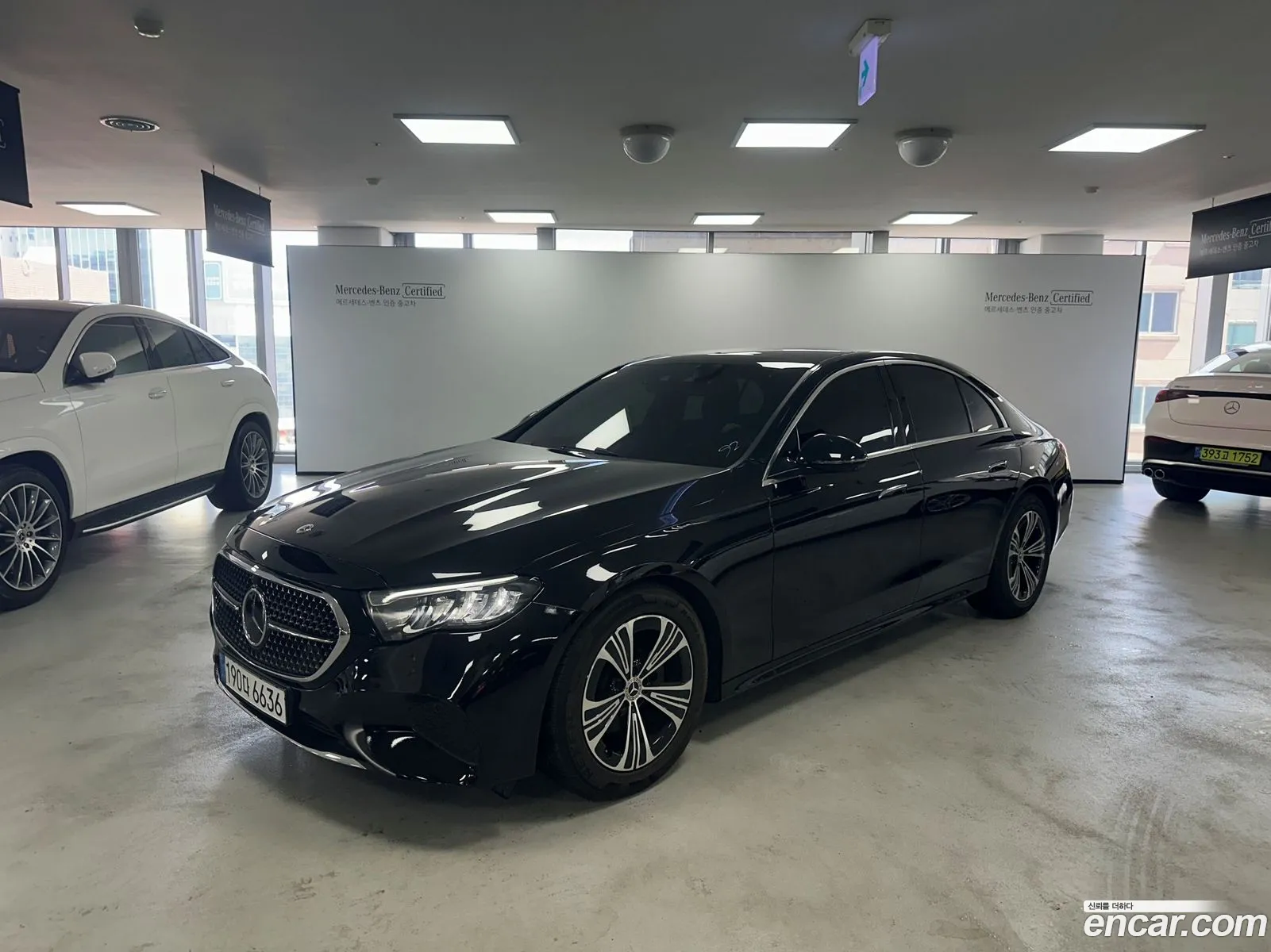 Mercedes-Benz E-Class W214 2024 — 16