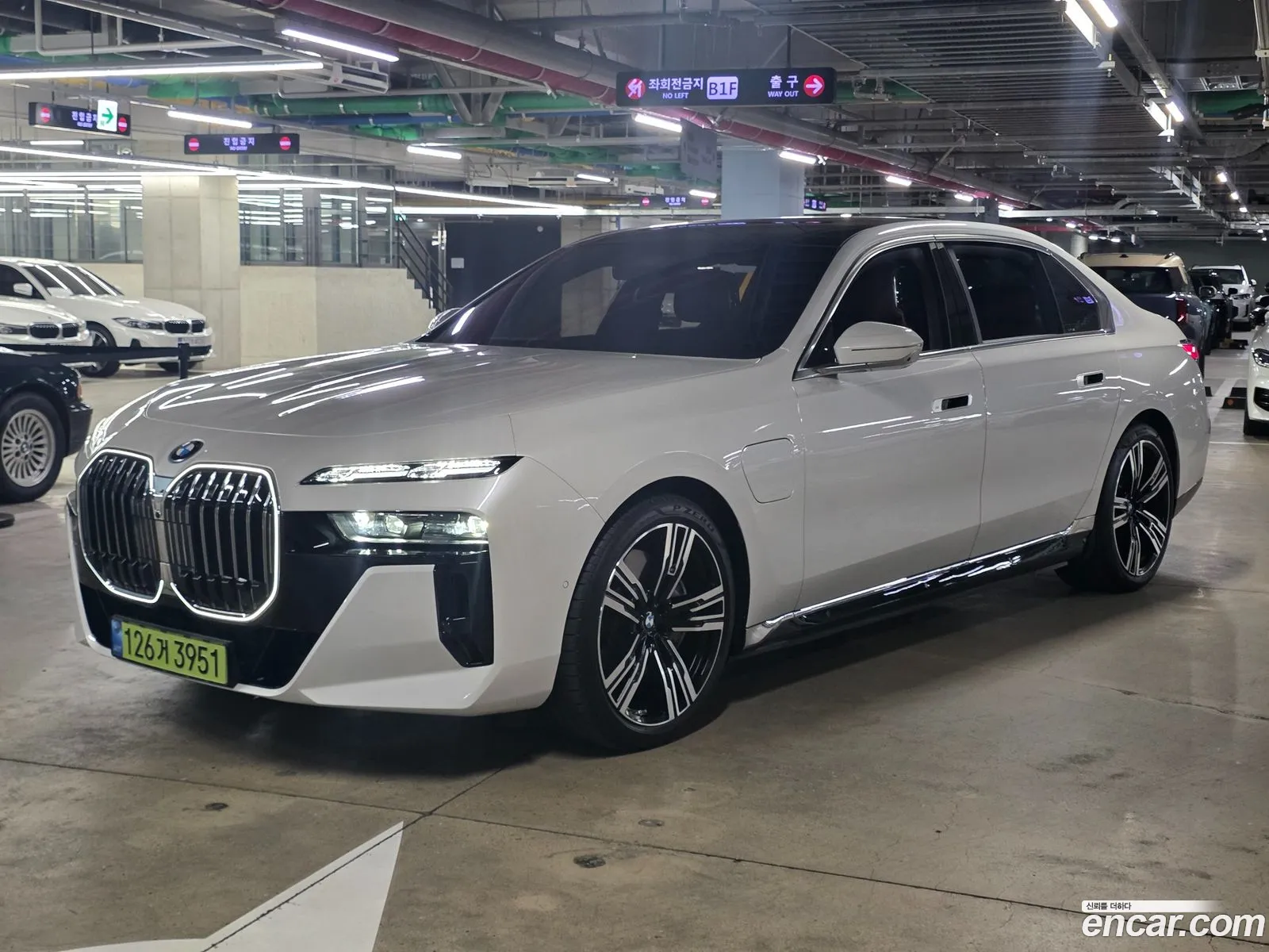 BMW 7 Series 2026 — 19