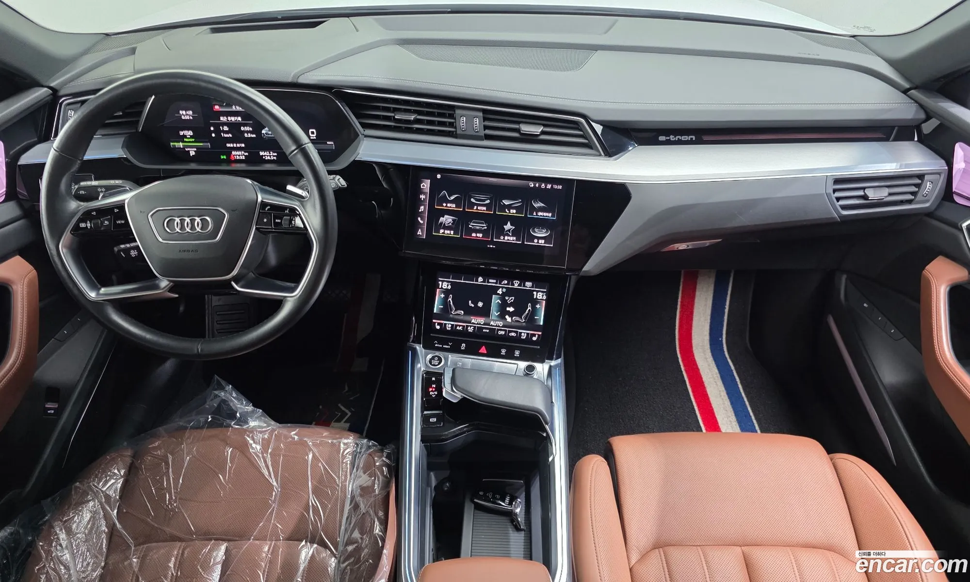 Audi e-tron 2022 — 13
