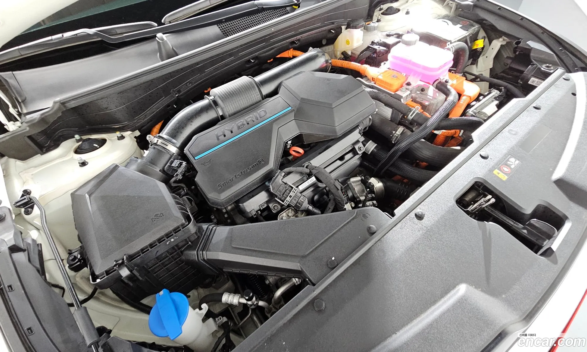 Kia Sportage Hybrid 2022 — 23
