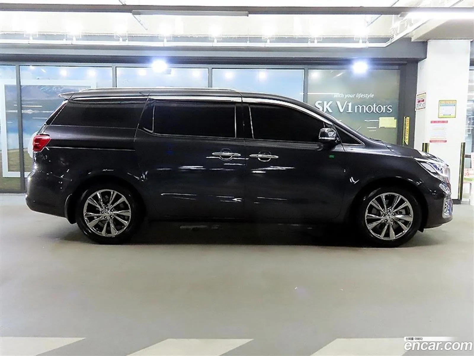 Kia Carnival 2019 — 13
