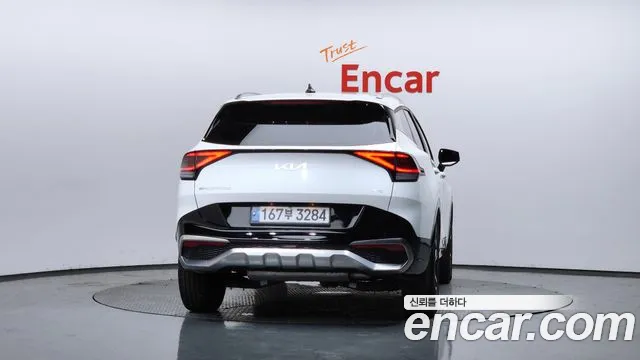 Kia Sportage Hybrid 2022 — 3