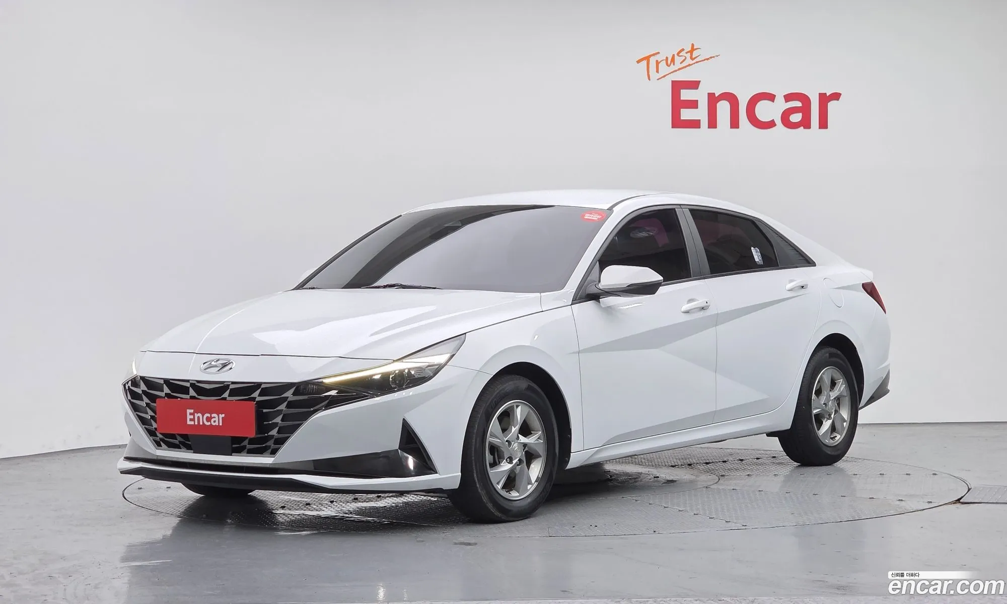 Hyundai Elantra 2021 — 3