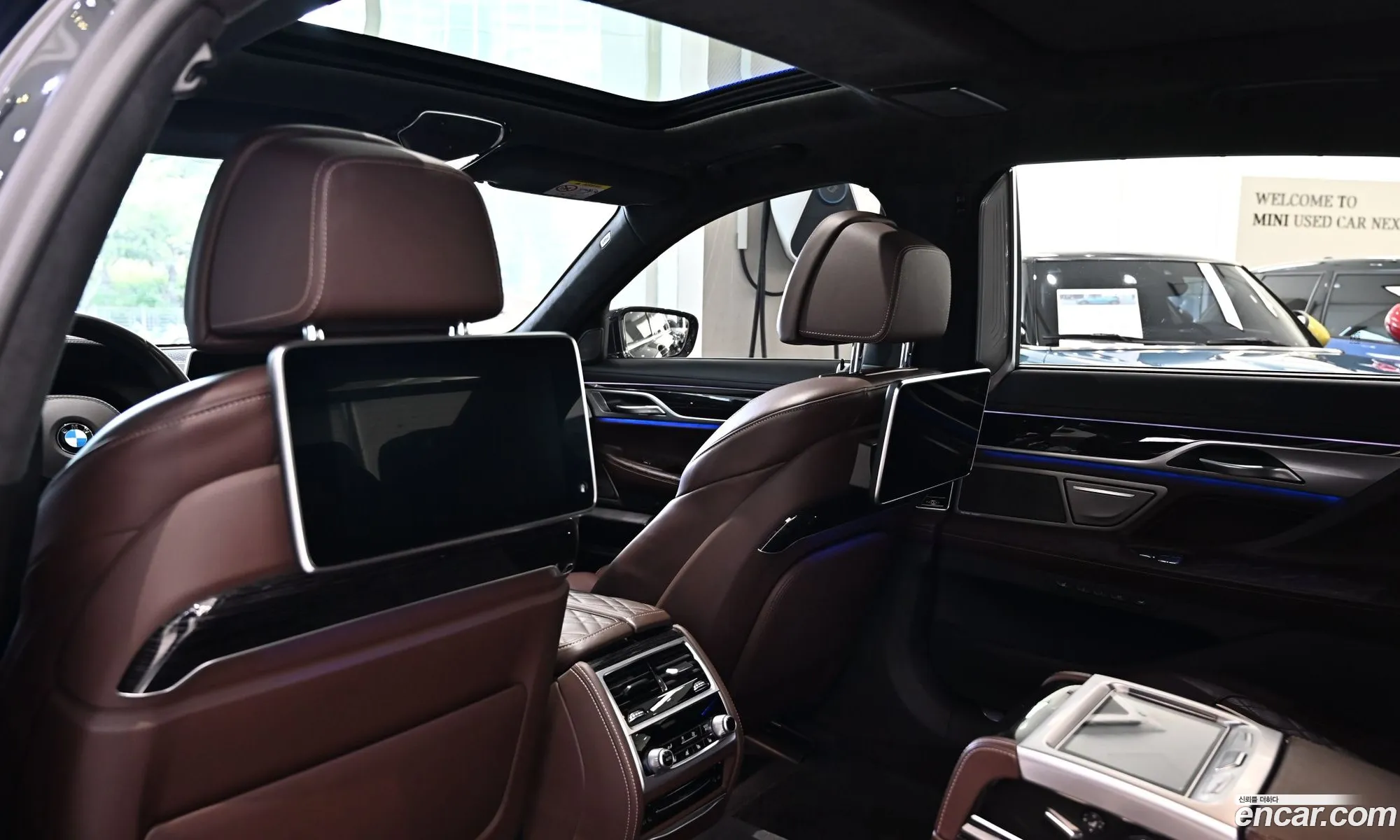 BMW 7 Series 2021 — 18
