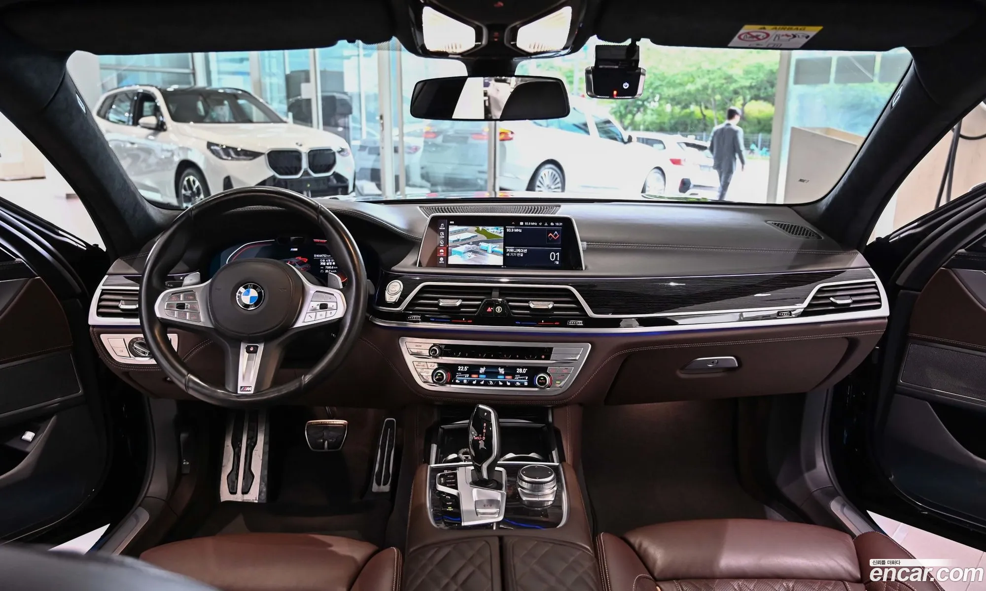 BMW 7 Series 2021 — 14