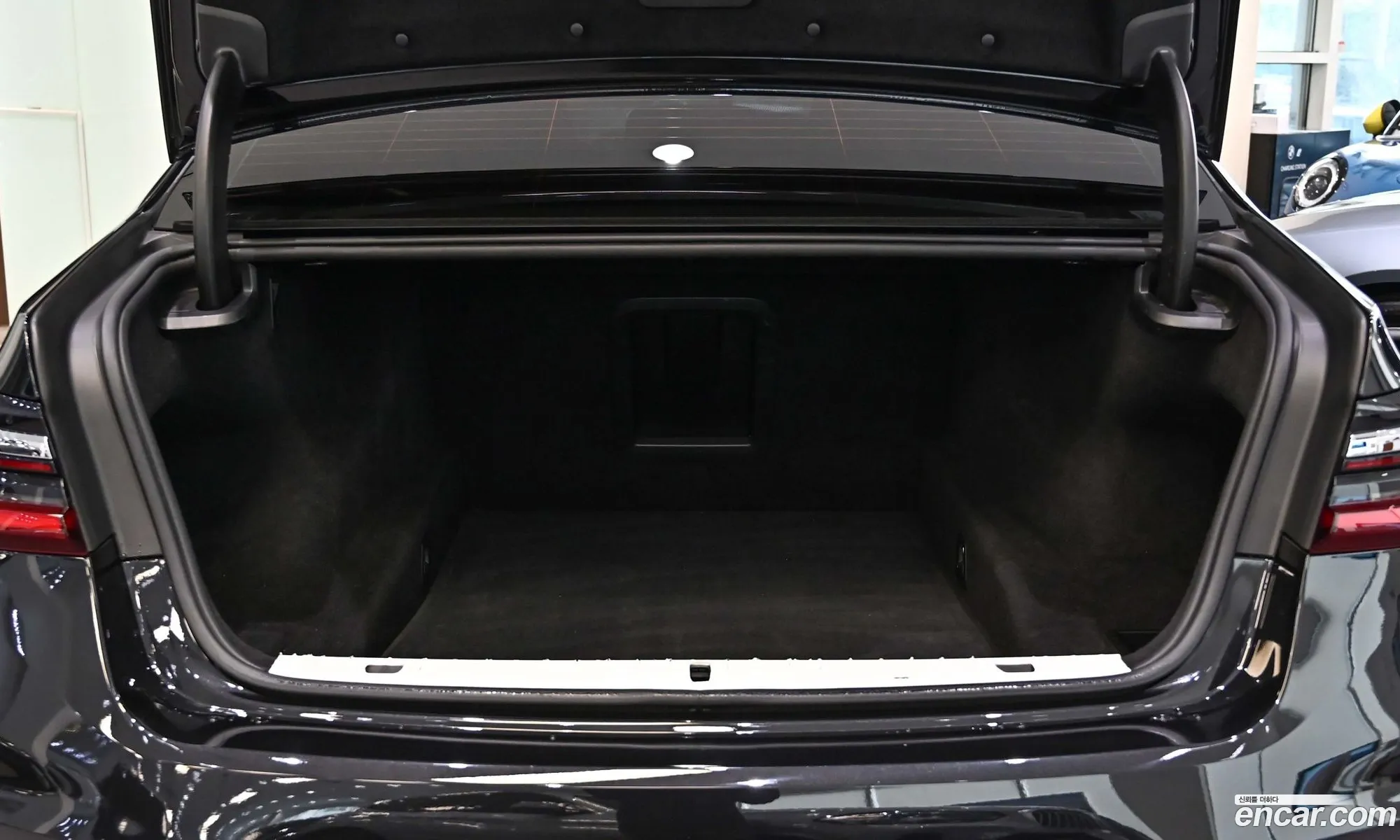 BMW 7 Series 2021 — 5