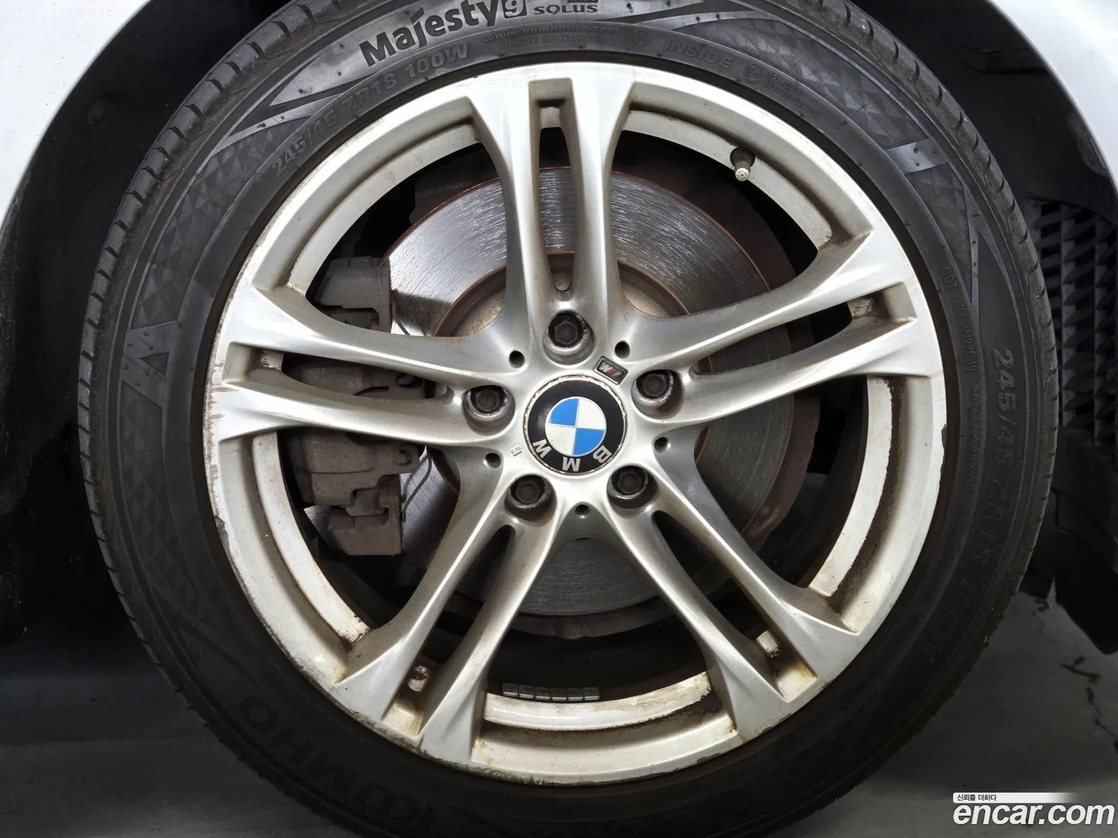 BMW 5 Series 2012 — 12
