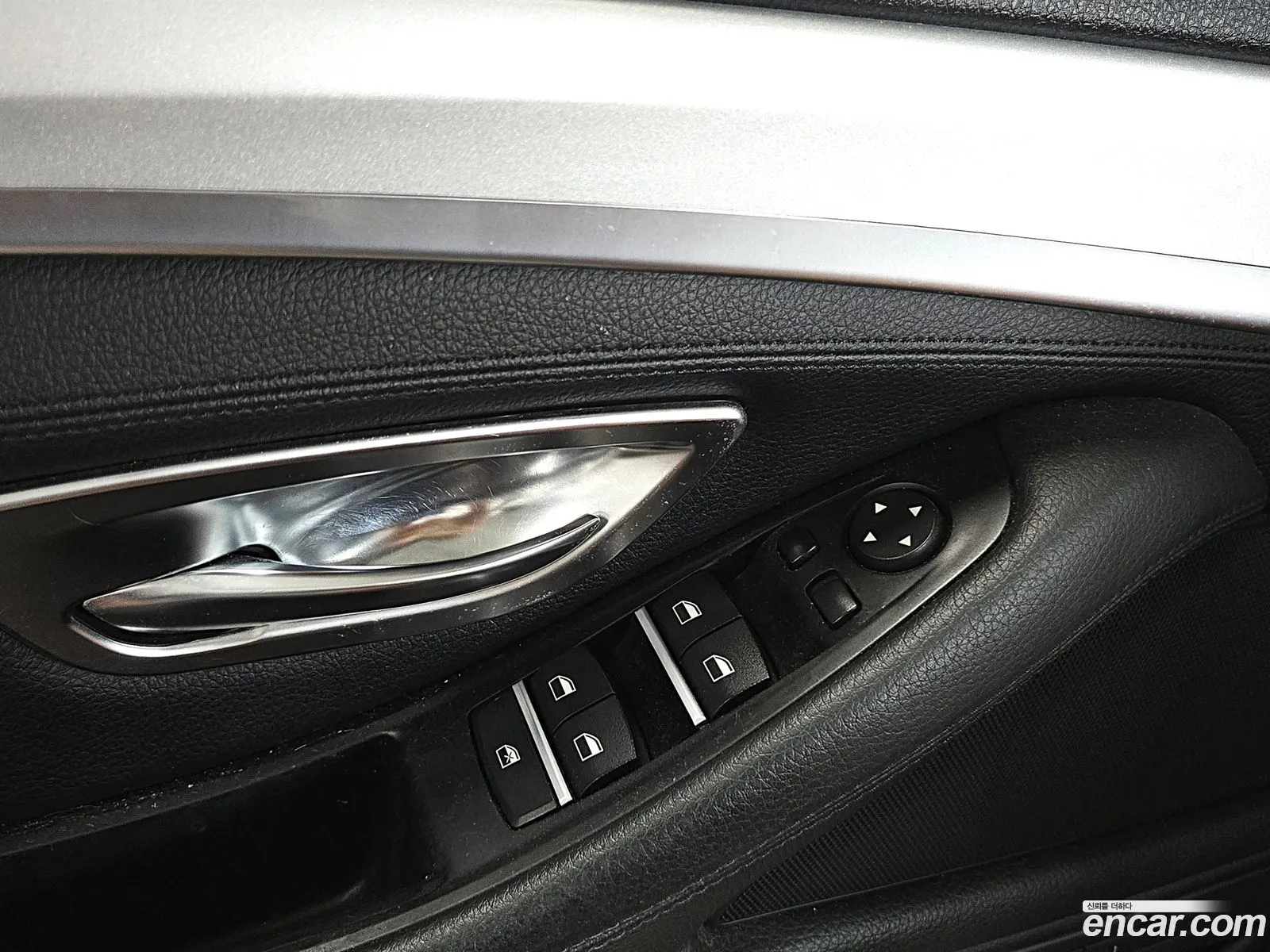 BMW 5 Series 2012 — 10