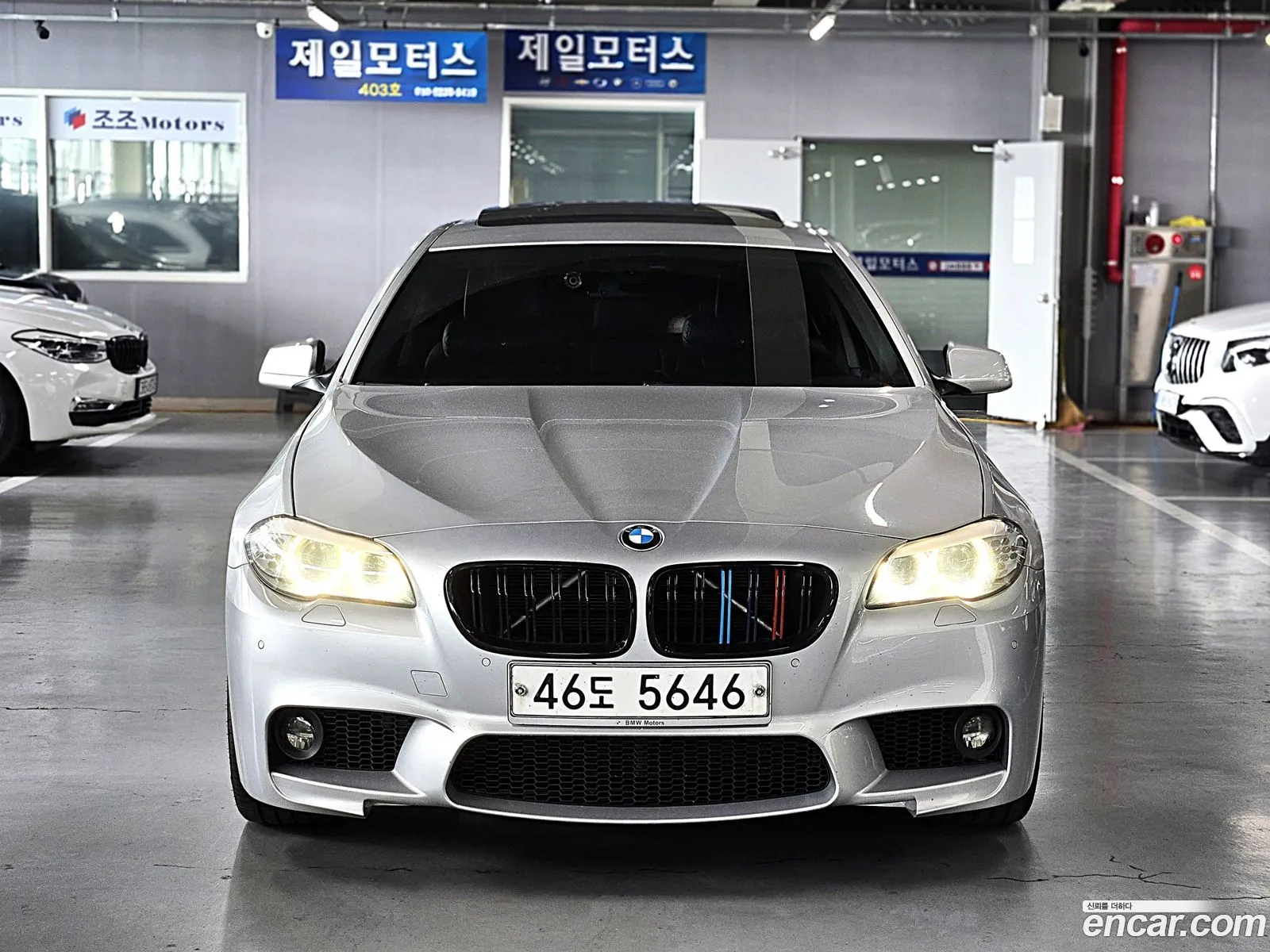 BMW 5 Series 2012 — 13