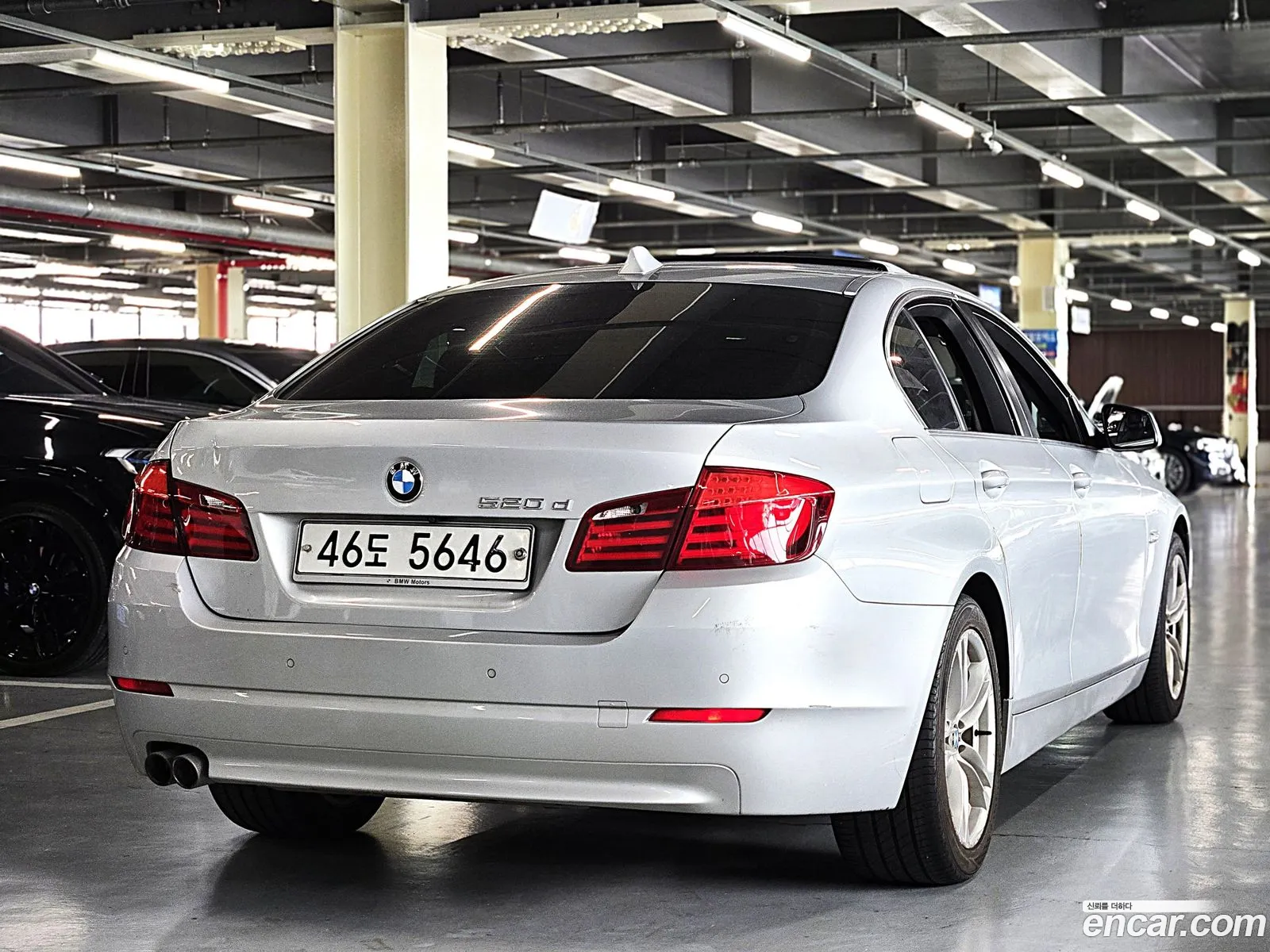 BMW 5 Series 2012 — 14