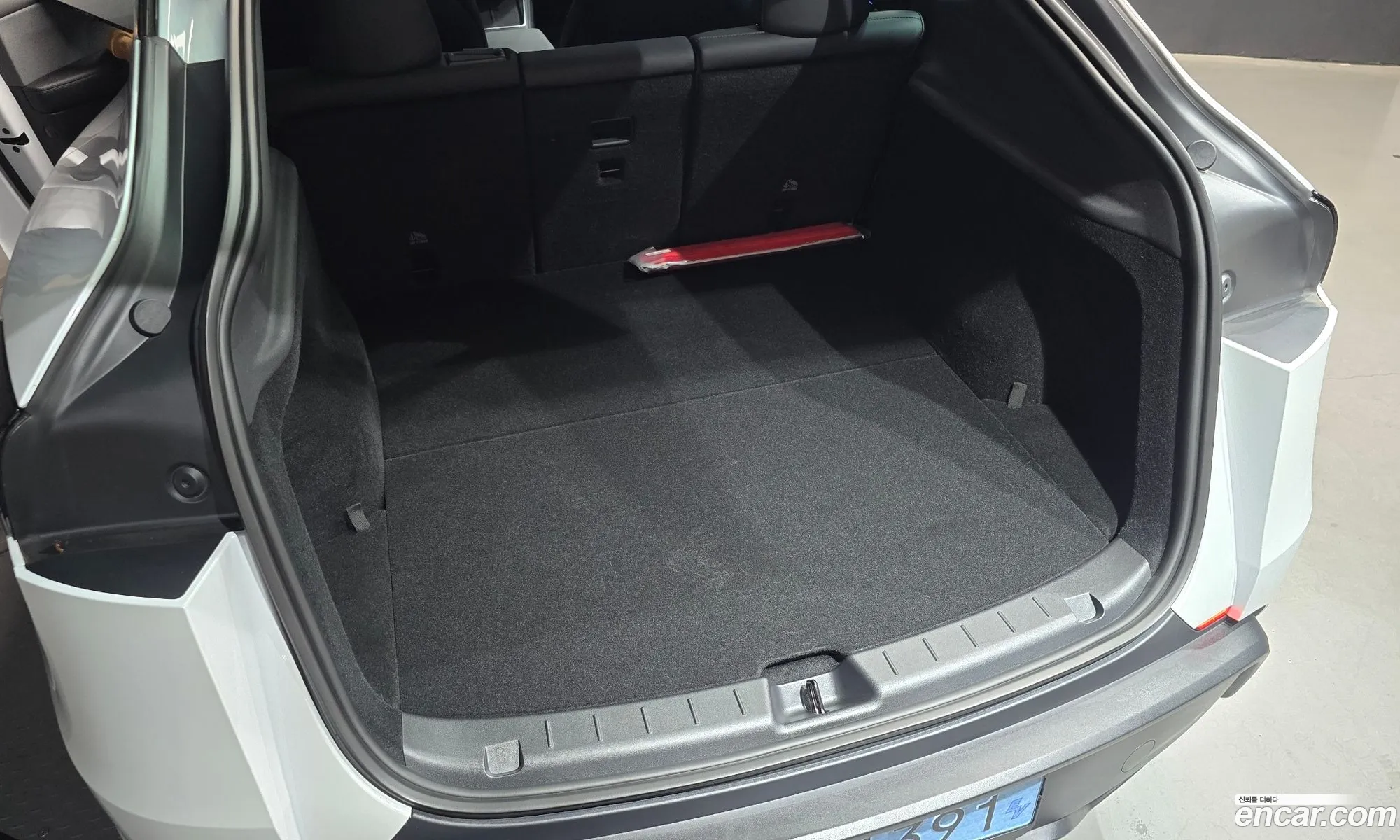 Tesla Model Y 2026 — 2