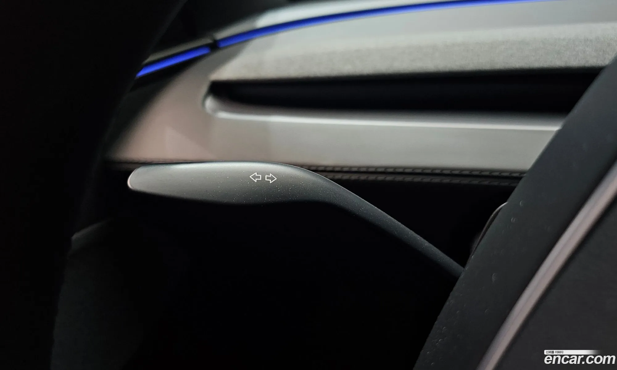 Tesla Model Y 2026 — 34