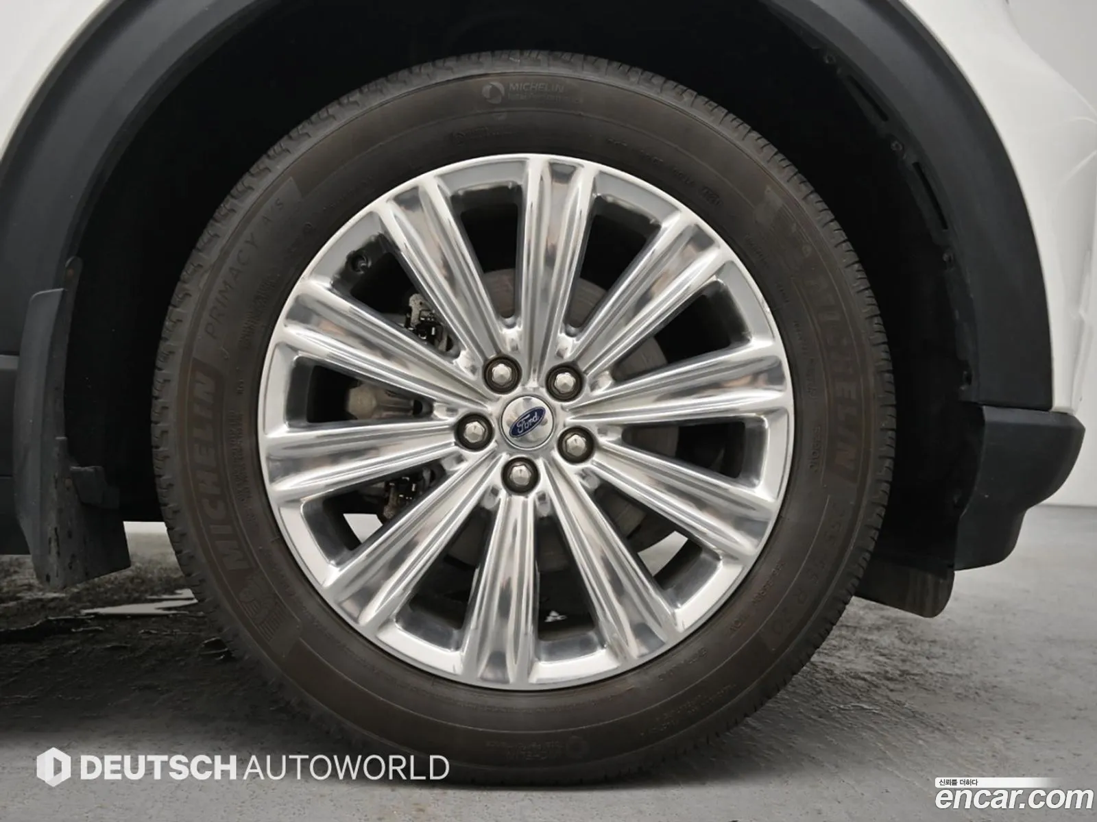 Ford Explorer 6th Gen 2022 — 9