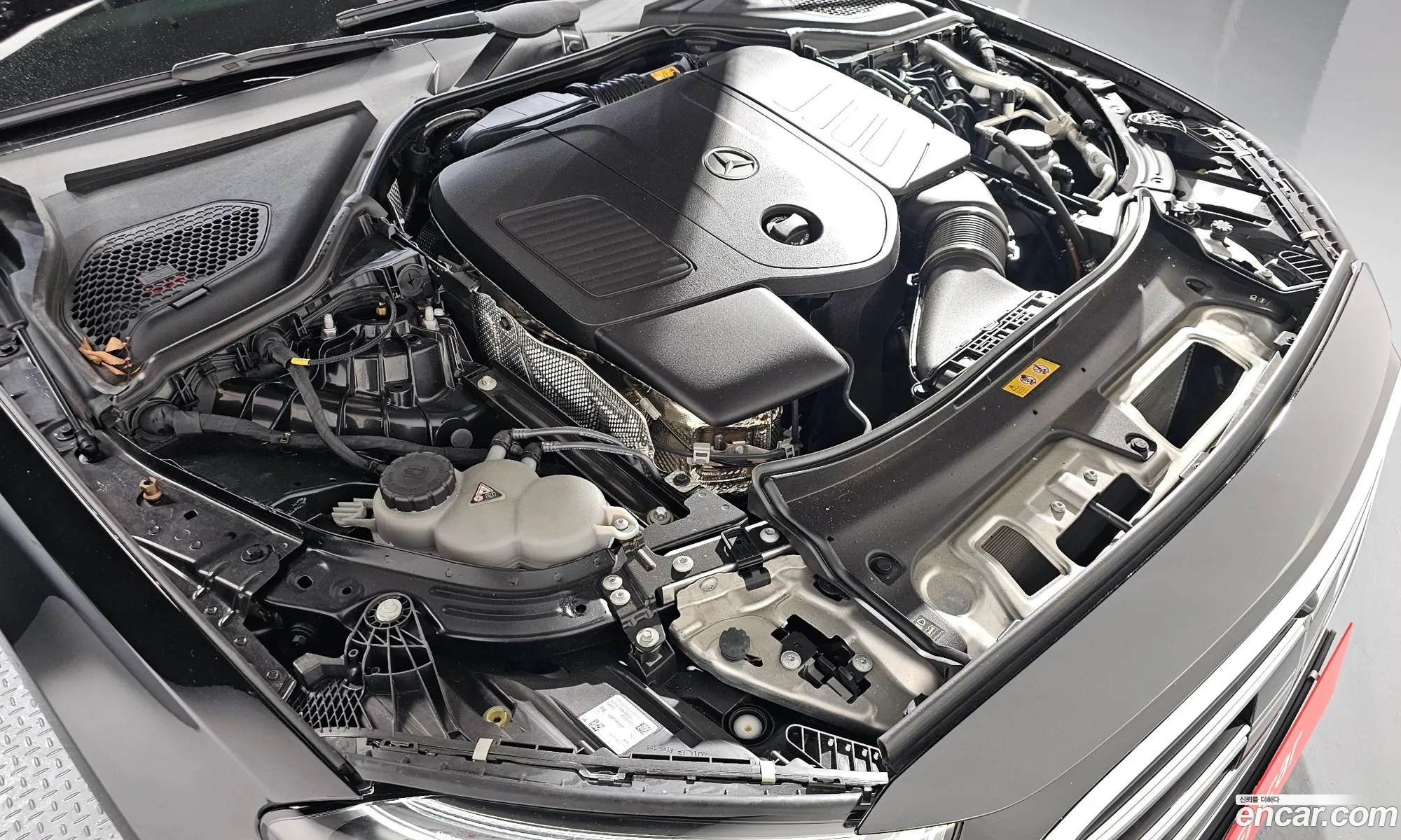 Mercedes-Benz E-Class W214 2024 — 4