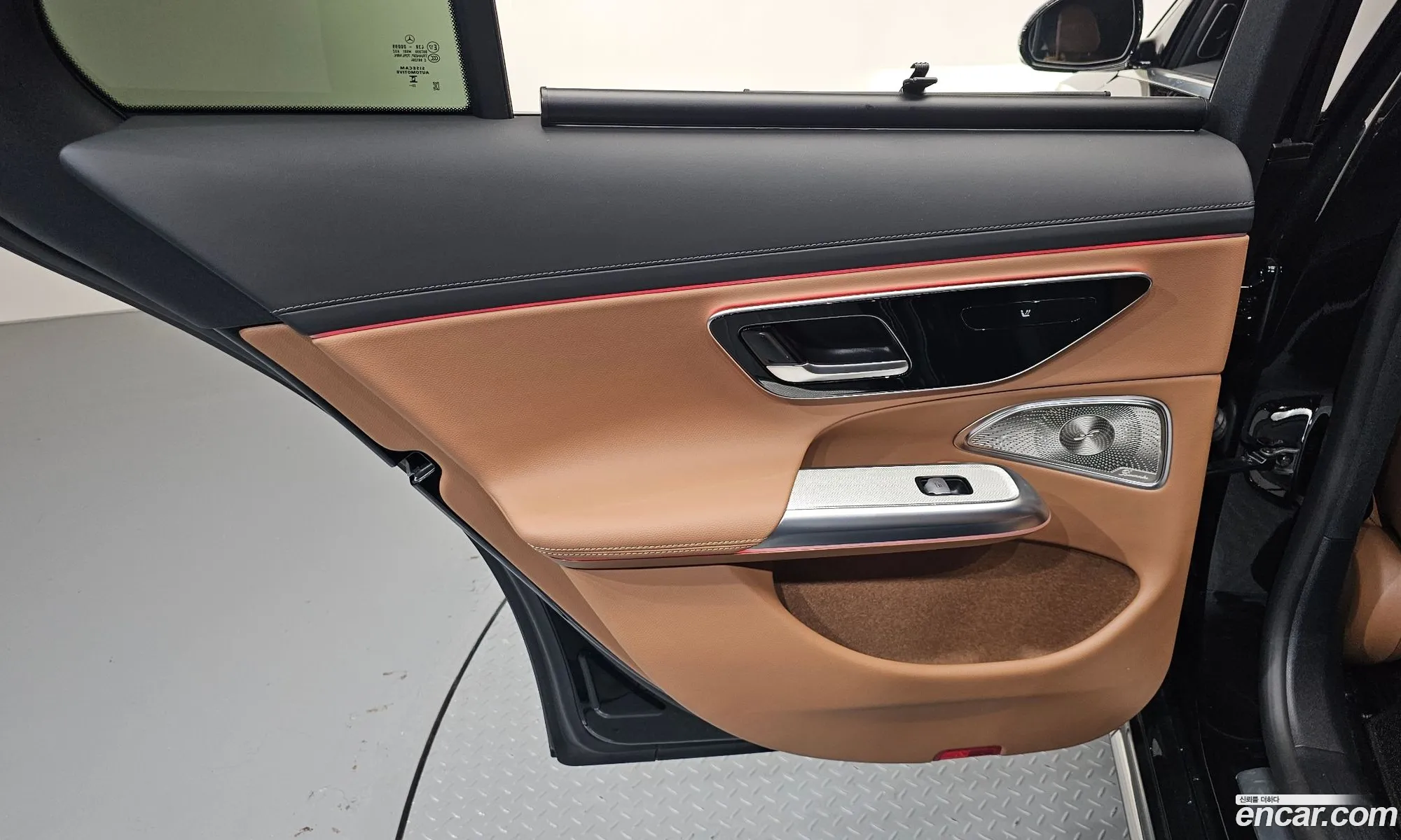 Mercedes-Benz E-Class W214 2024 — 27