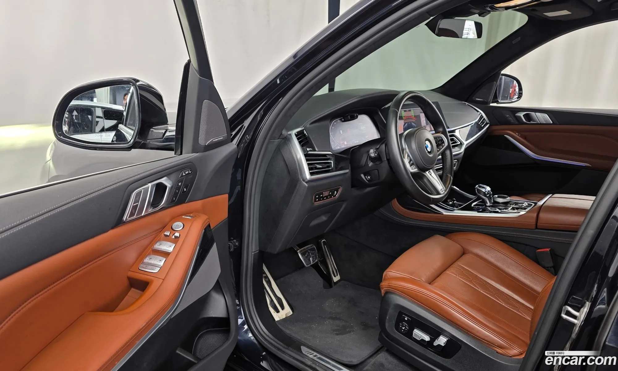 BMW X7 2020 — 17