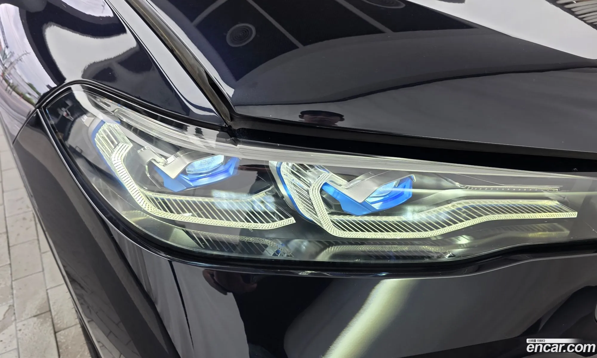 BMW X7 2020 — 7