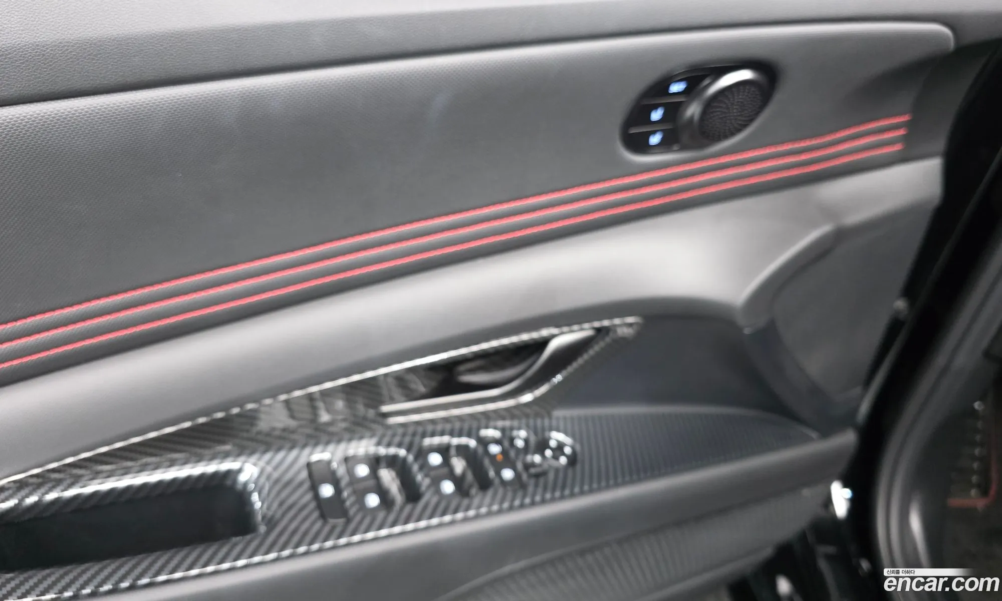 Hyundai Elantra 2024 — 29