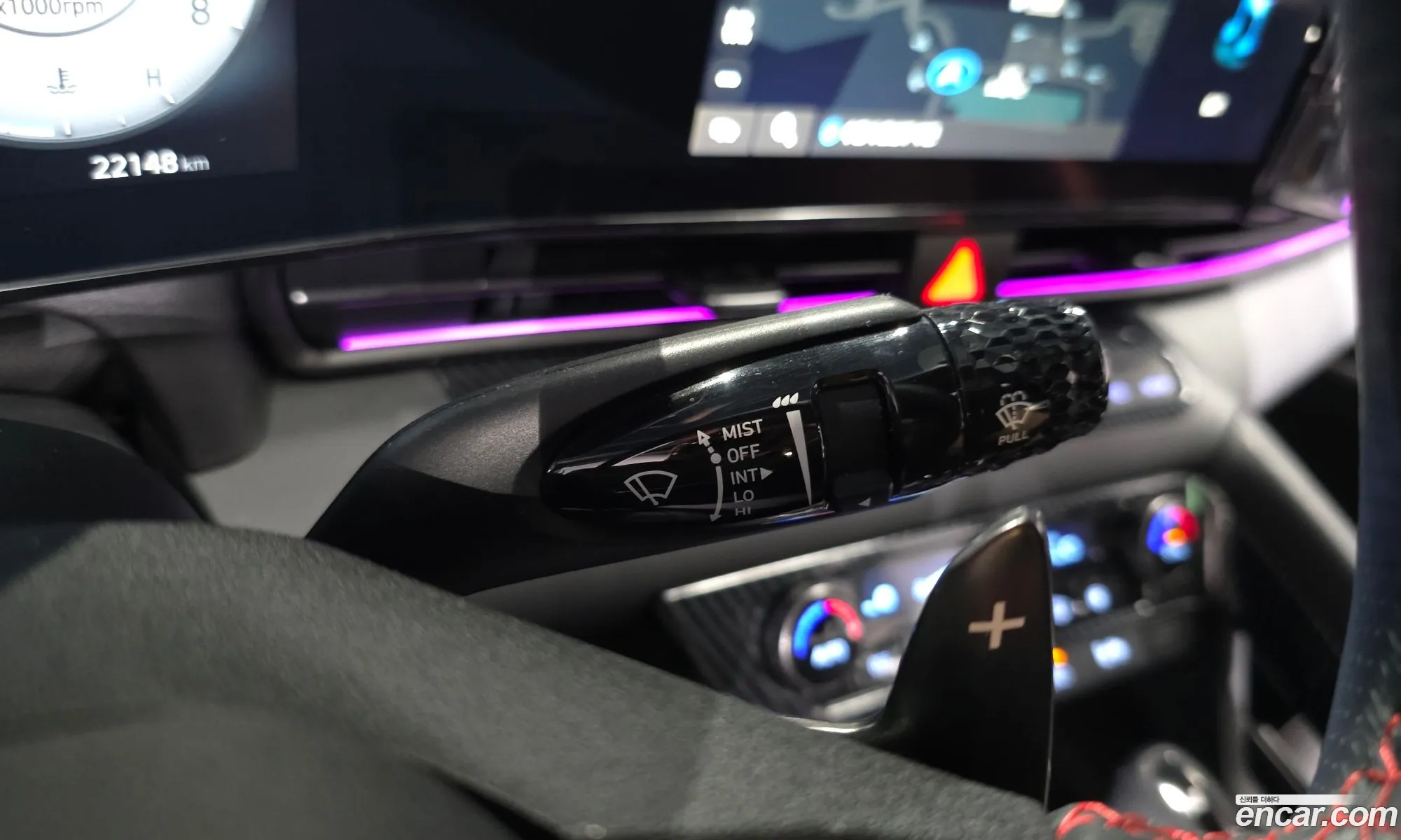 Hyundai Elantra 2024 — 24