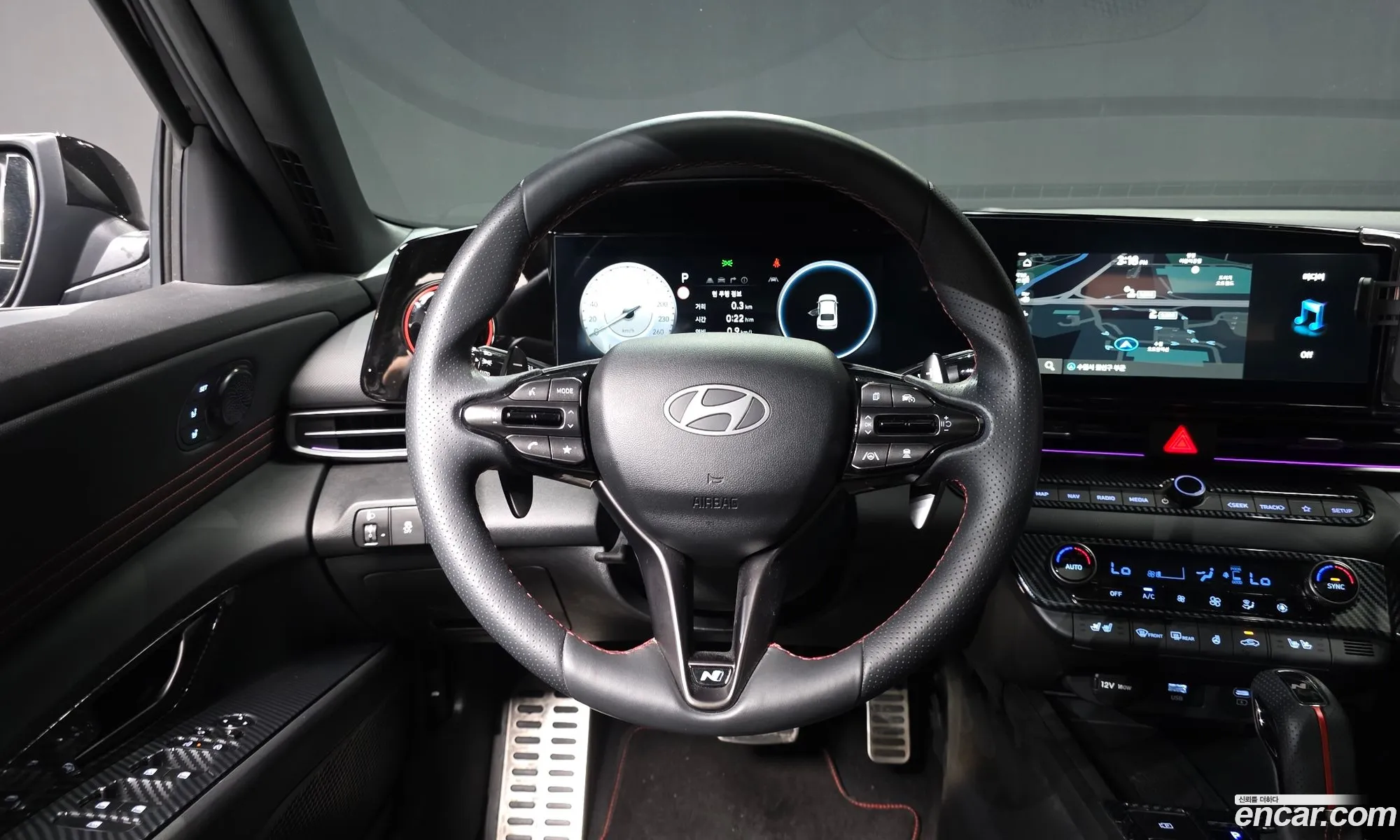 Hyundai Elantra 2024 — 31