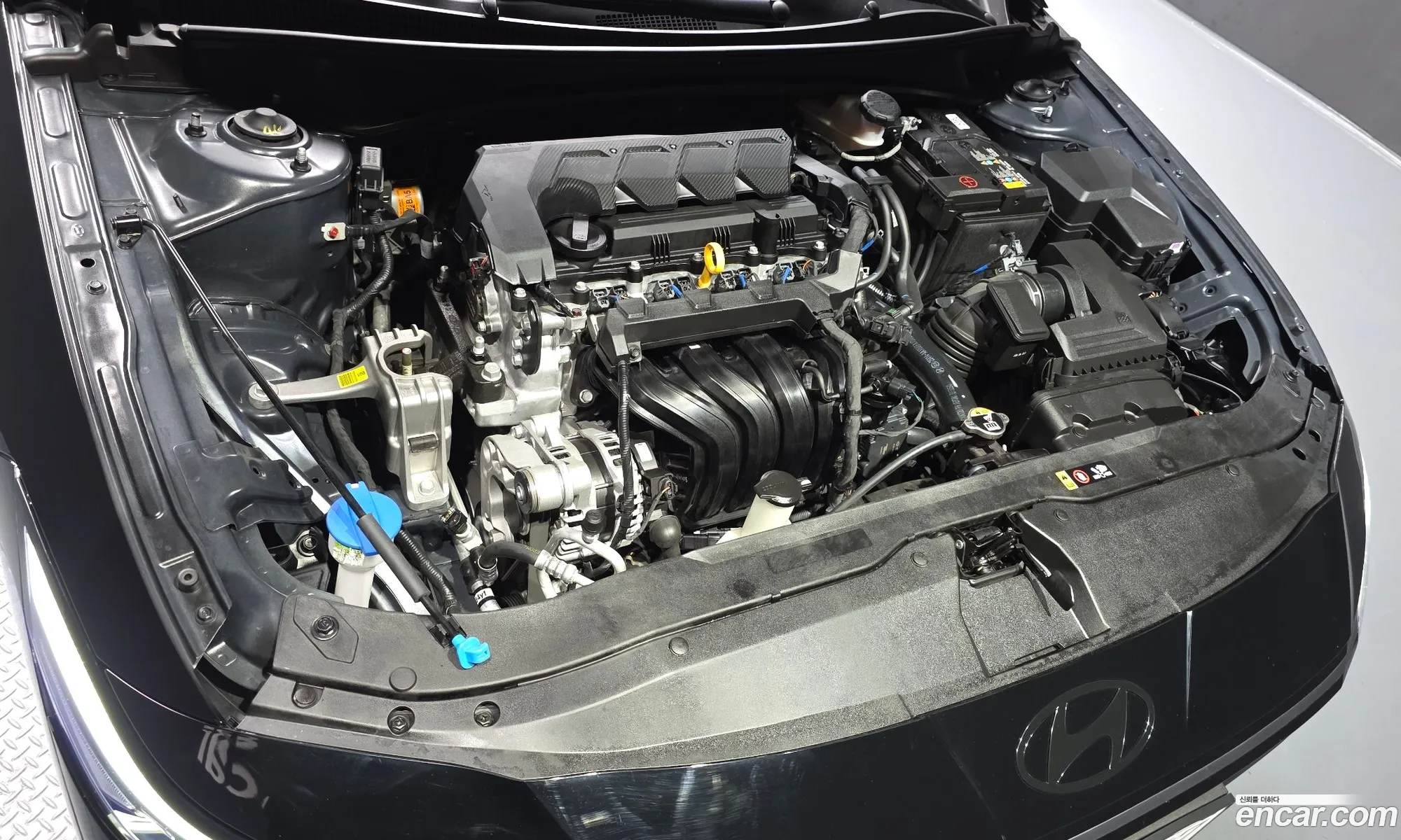 Hyundai Elantra 2024 — 11