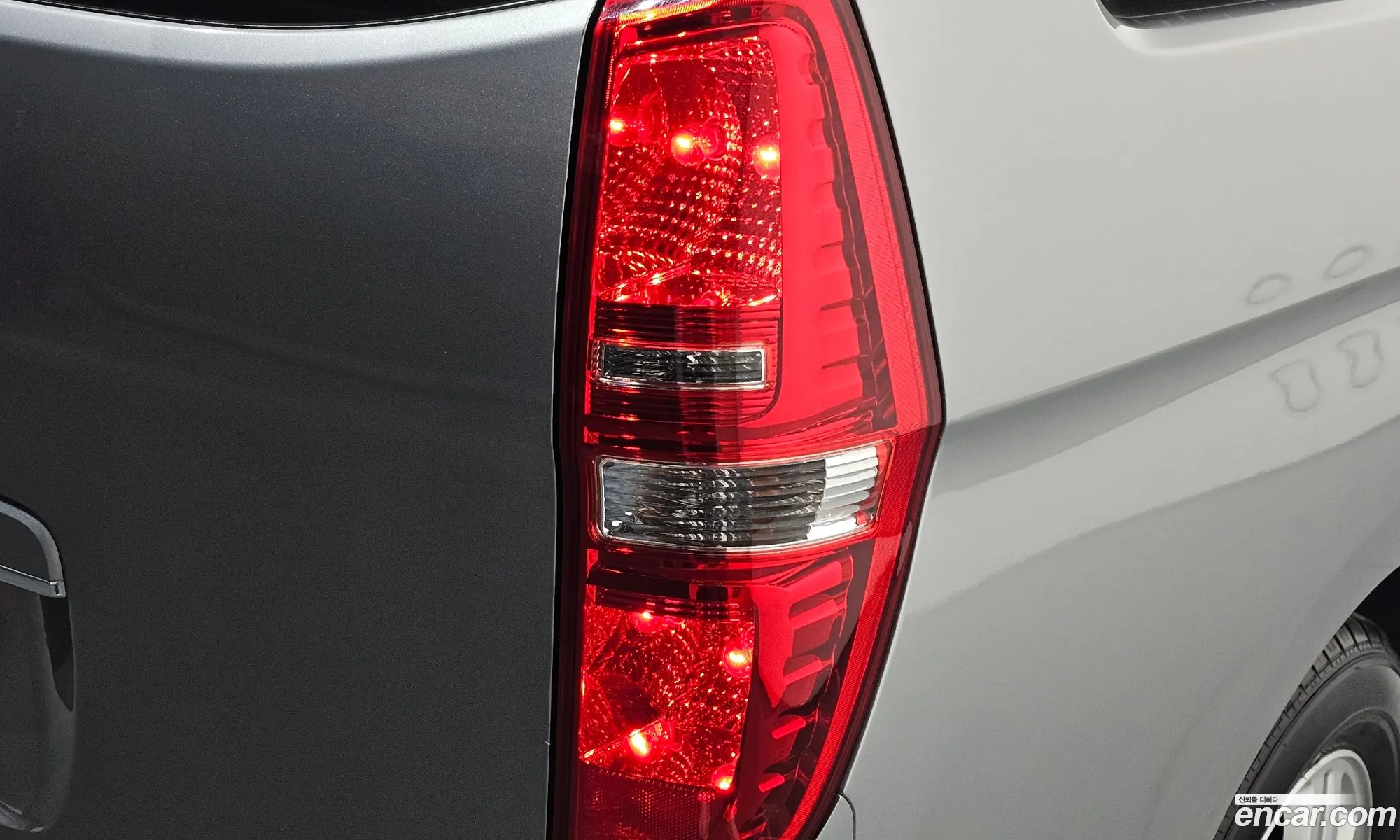Hyundai Grand Starex 2018 — 14