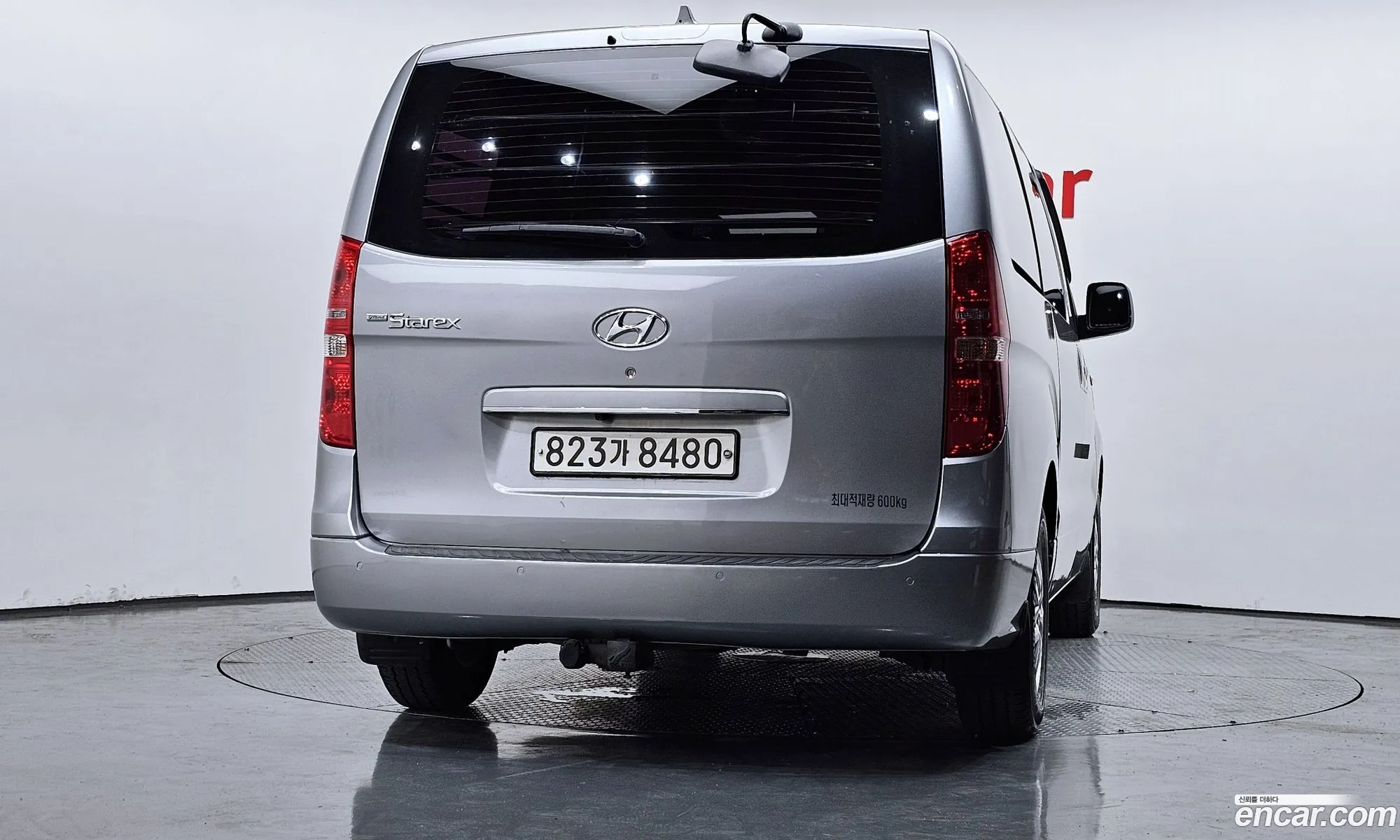 Hyundai Grand Starex 2018 — 22